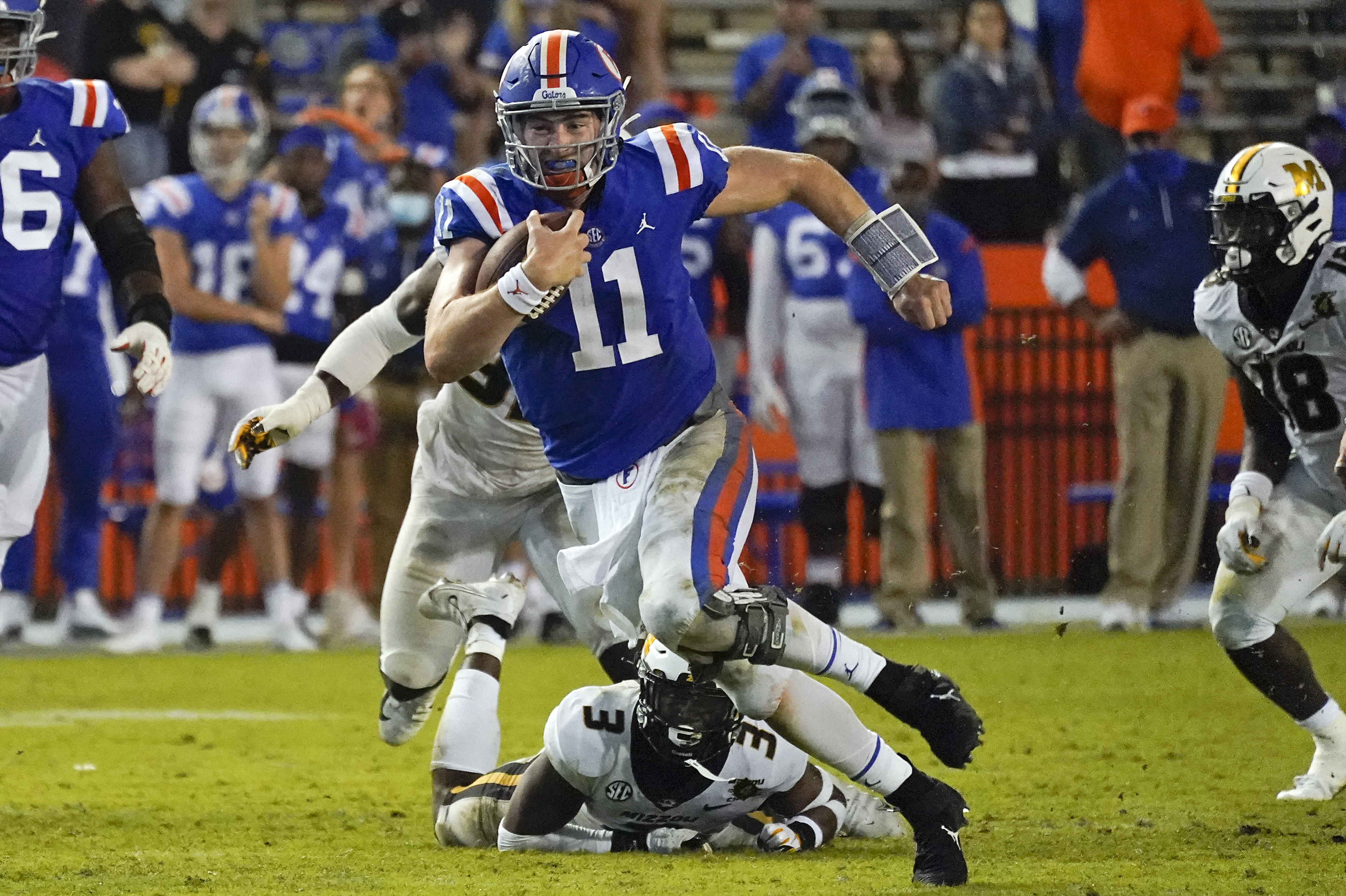 Florida Gators Show Fight In Brawl 41 17 Win Over Missouri - brawl stars touchdownbull lukey