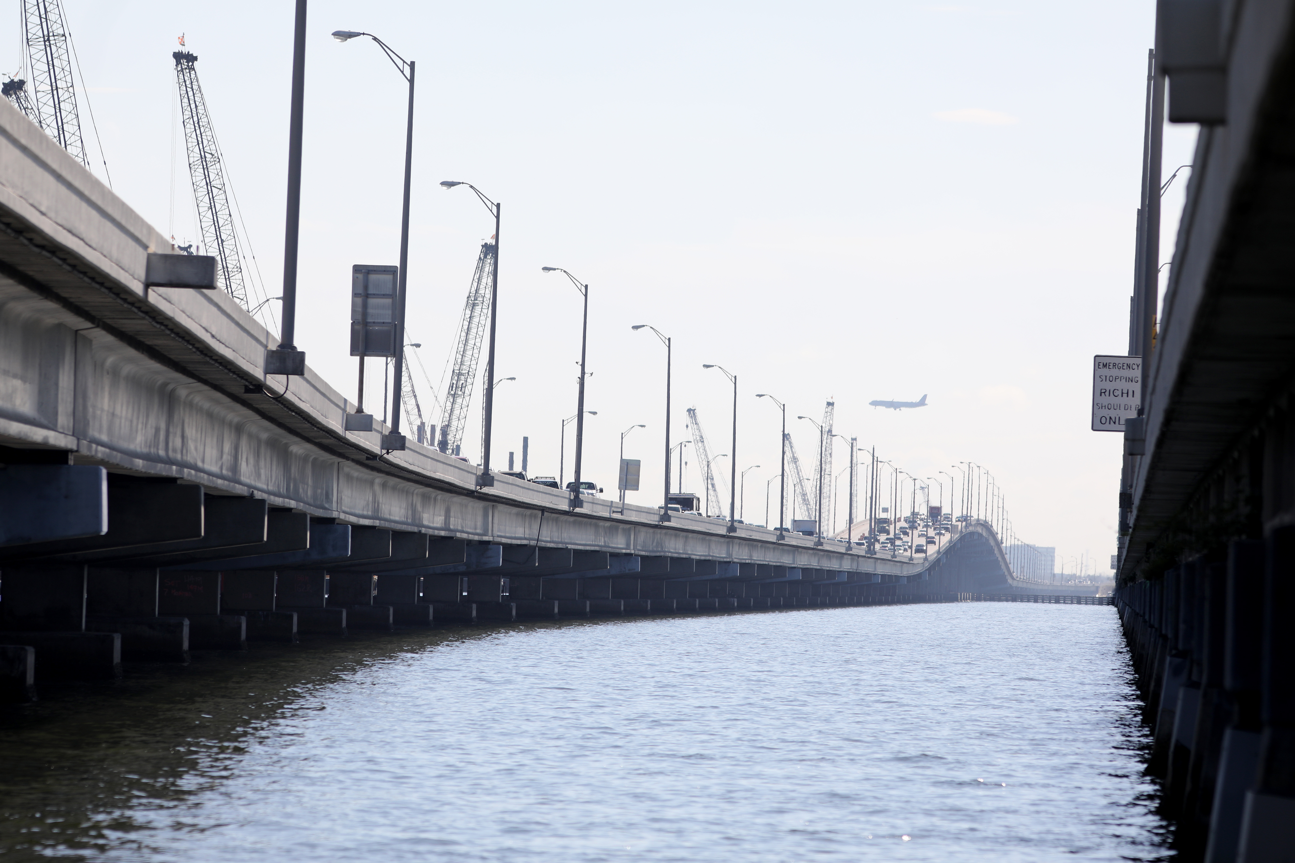 Howard Frankland Bridge update: 82 barges. 27 cranes. Two manatee watchers.