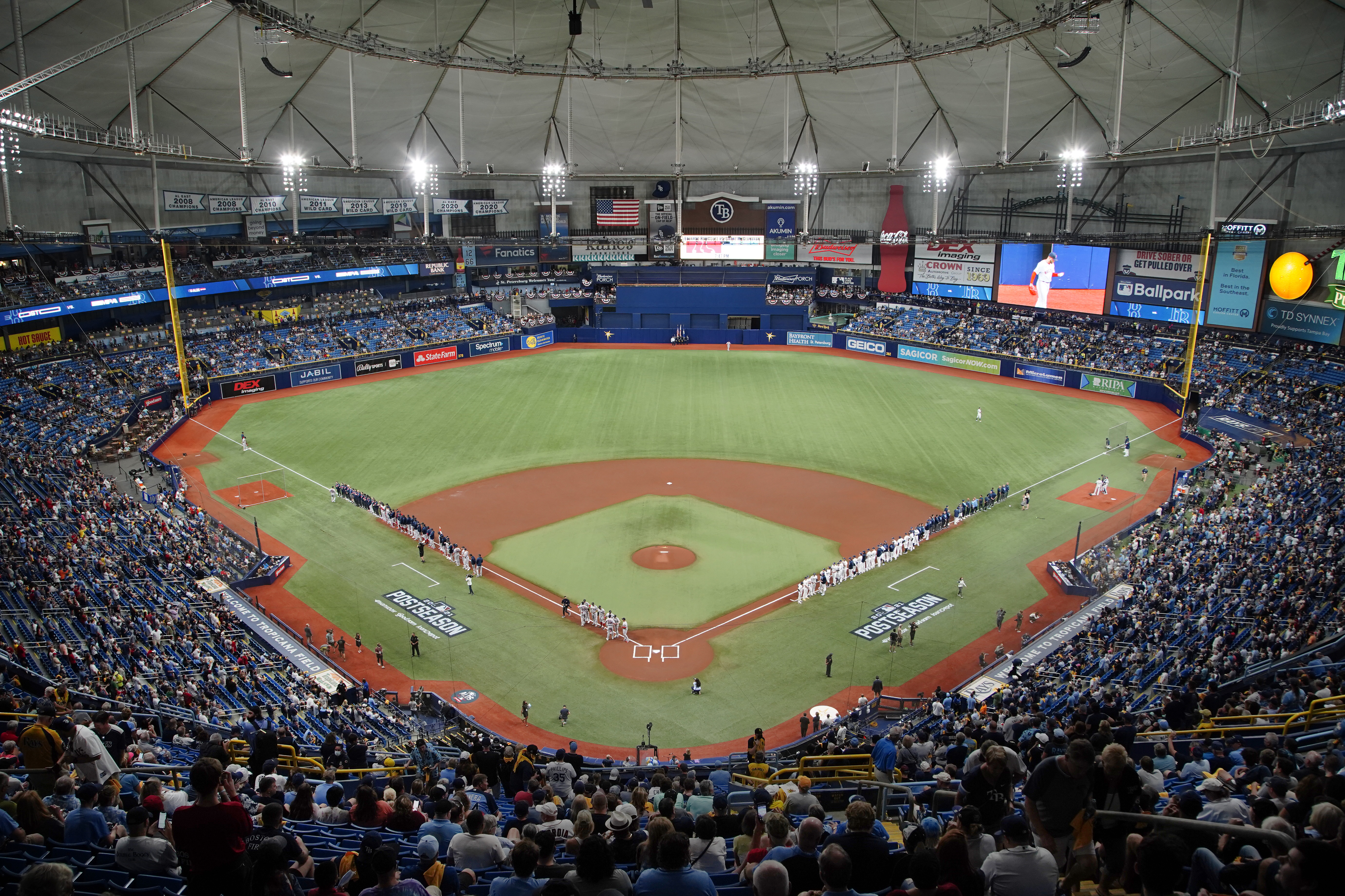 St. Petersburg, FL. USA; Tampa Bay Rays mascot D.J. Kitty entertains the  fans during a major league baseball game against the Seattle Mariners,  Monday, August 2, 2021, at Tropicana Field. The Mariners