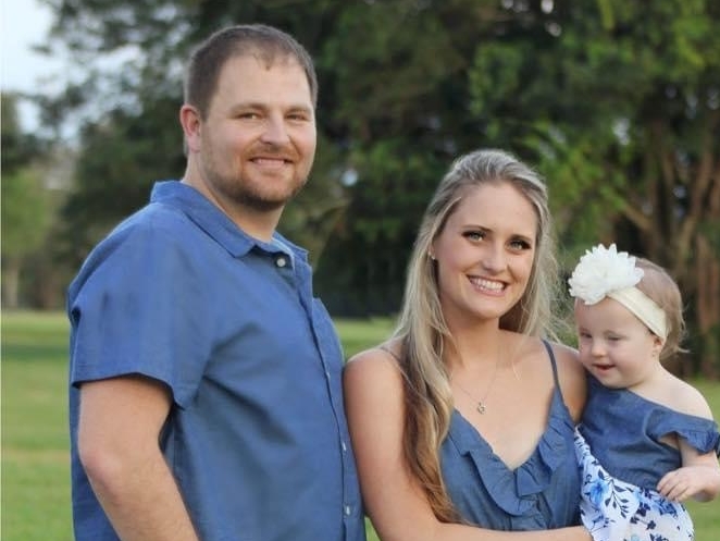 Jonathan Dampf, Kristi Krause and their daughter Evannah in 2021. That year, Dampf died in their Broward home after taking kratom, a psychoactive substance widely available across Florida.