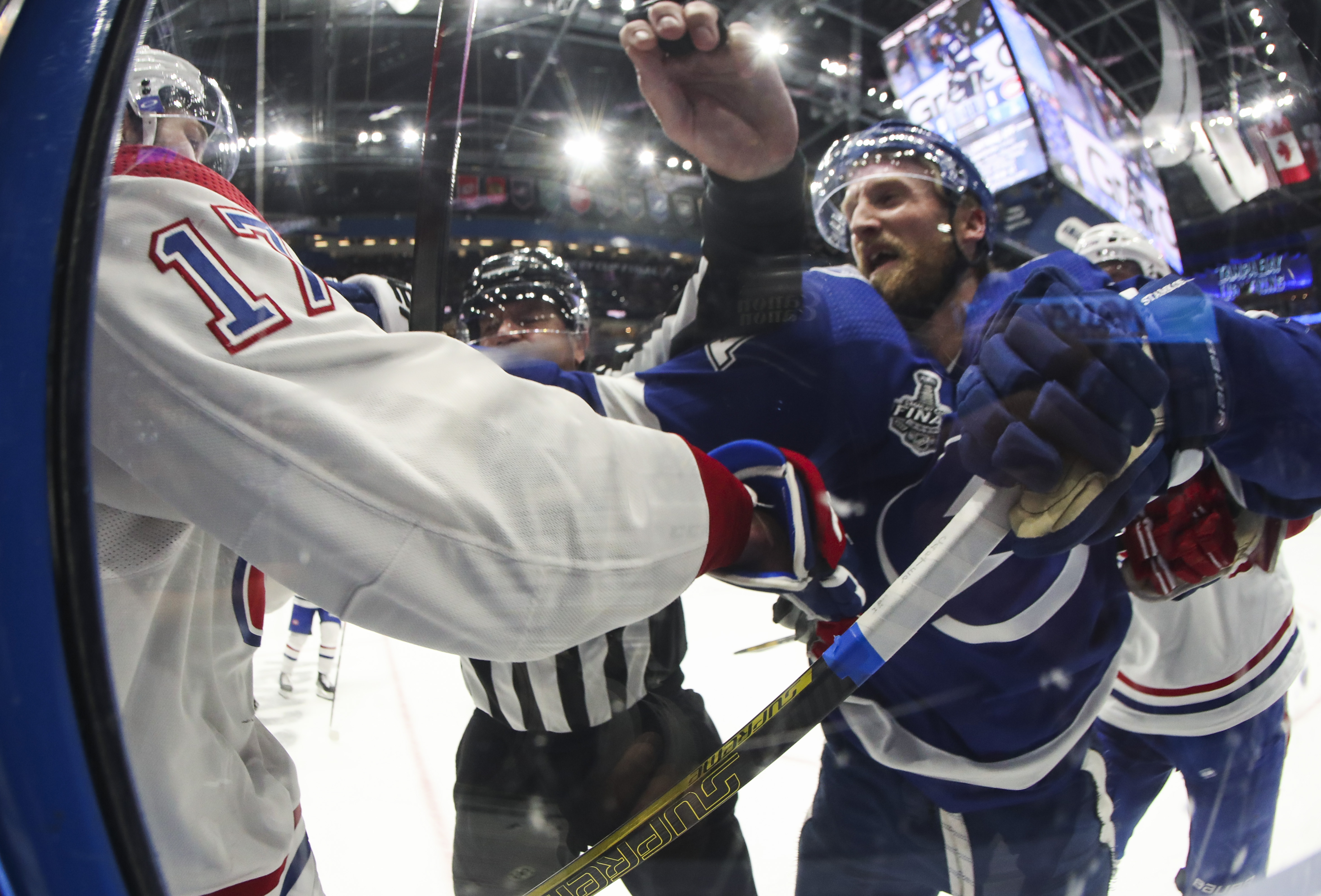 Lightning edge Canadiens 1-0 to win second straight Stanley Cup