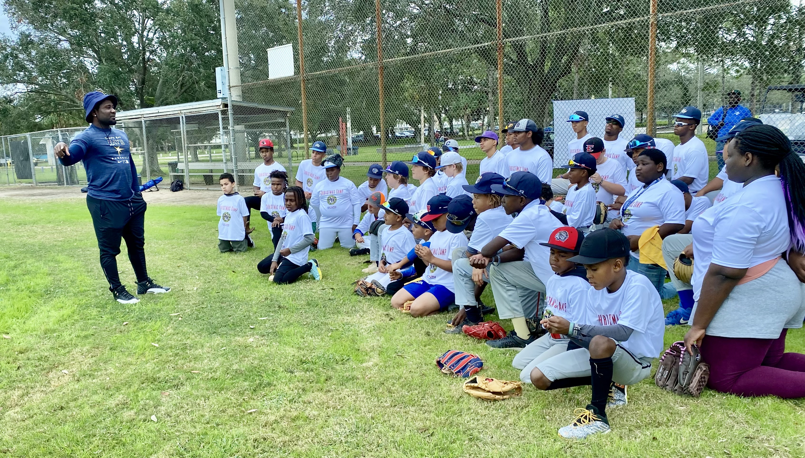 MLB - The Kid talks to the kids. Ken Griffey Jr. made an appearance at the Hank  Aaron Invitational, a development event that aims to get high school-age  players with diverse backgrounds