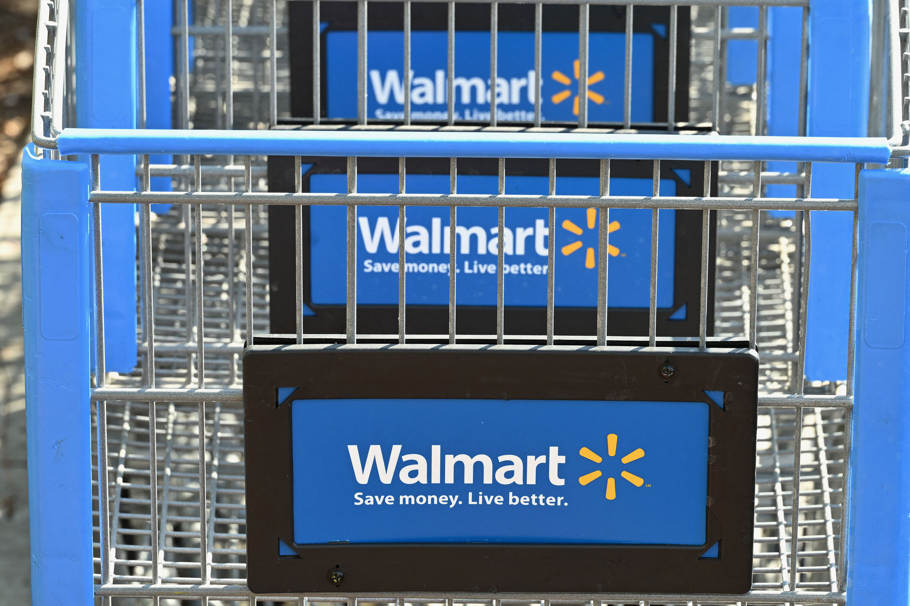 Walmart and Aldi Thanksgiving 2023 meal price drops start today