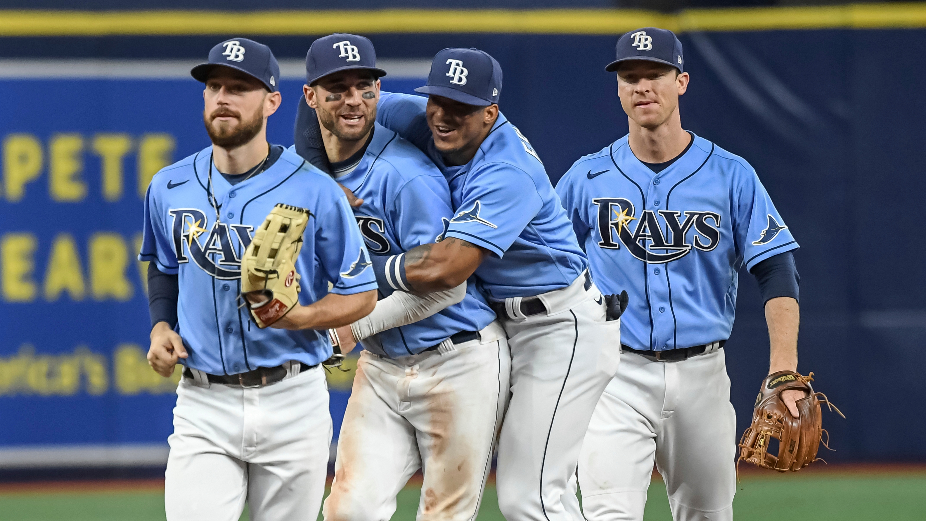 Rays get early win