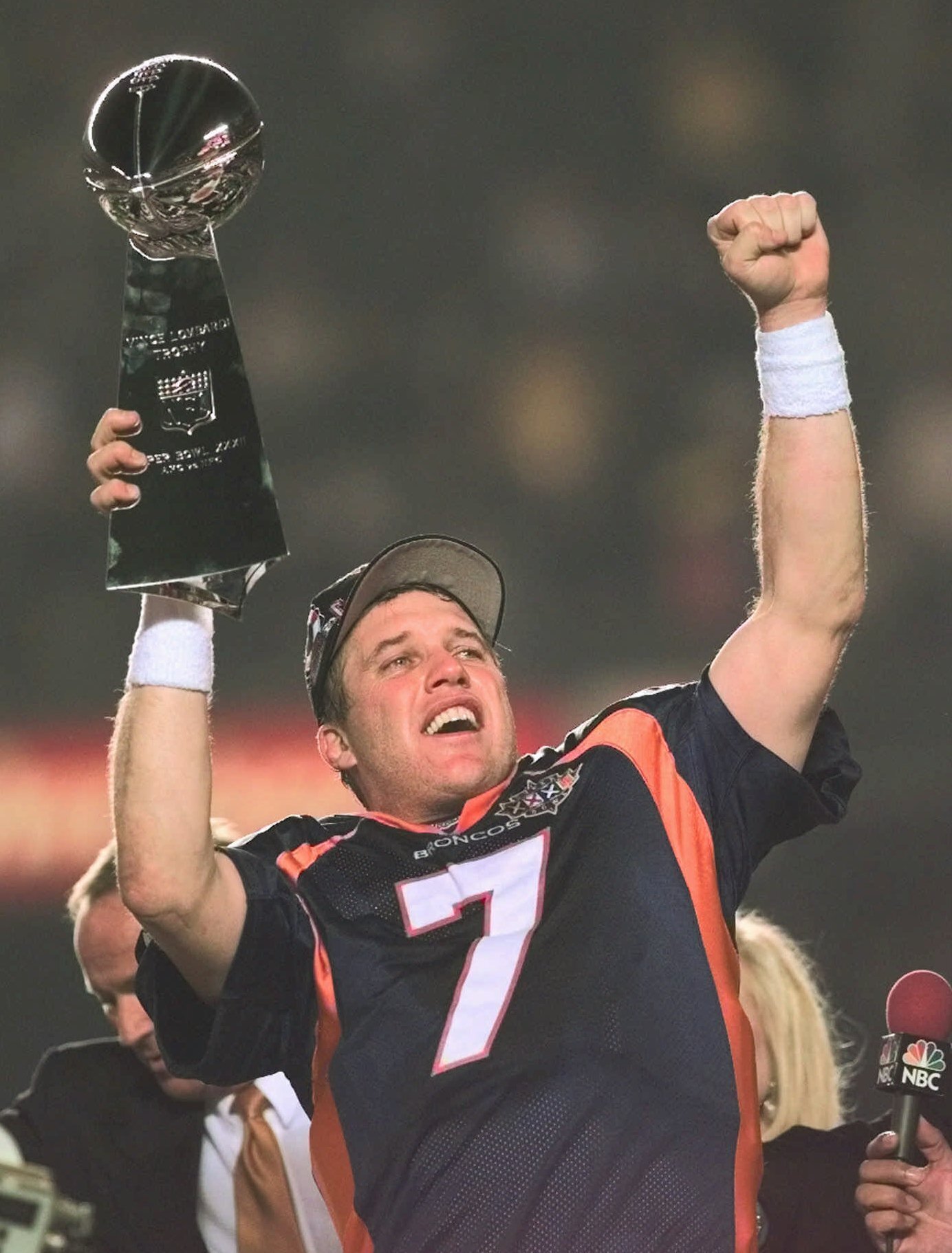 QBs for the ages: How does Tom Brady compare to John Elway