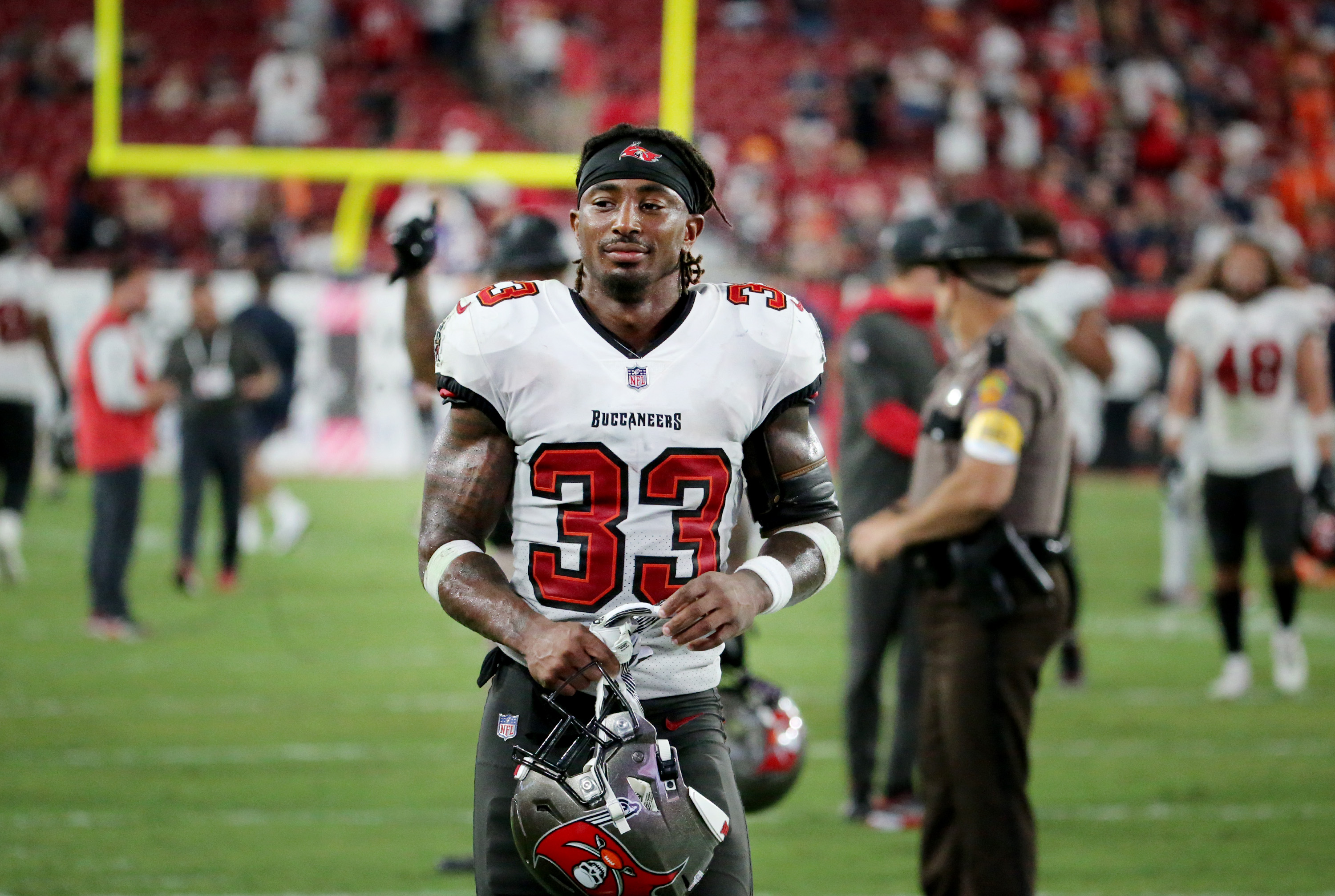 Russell Gage reportedly will sign with Buccaneers - The Falcoholic