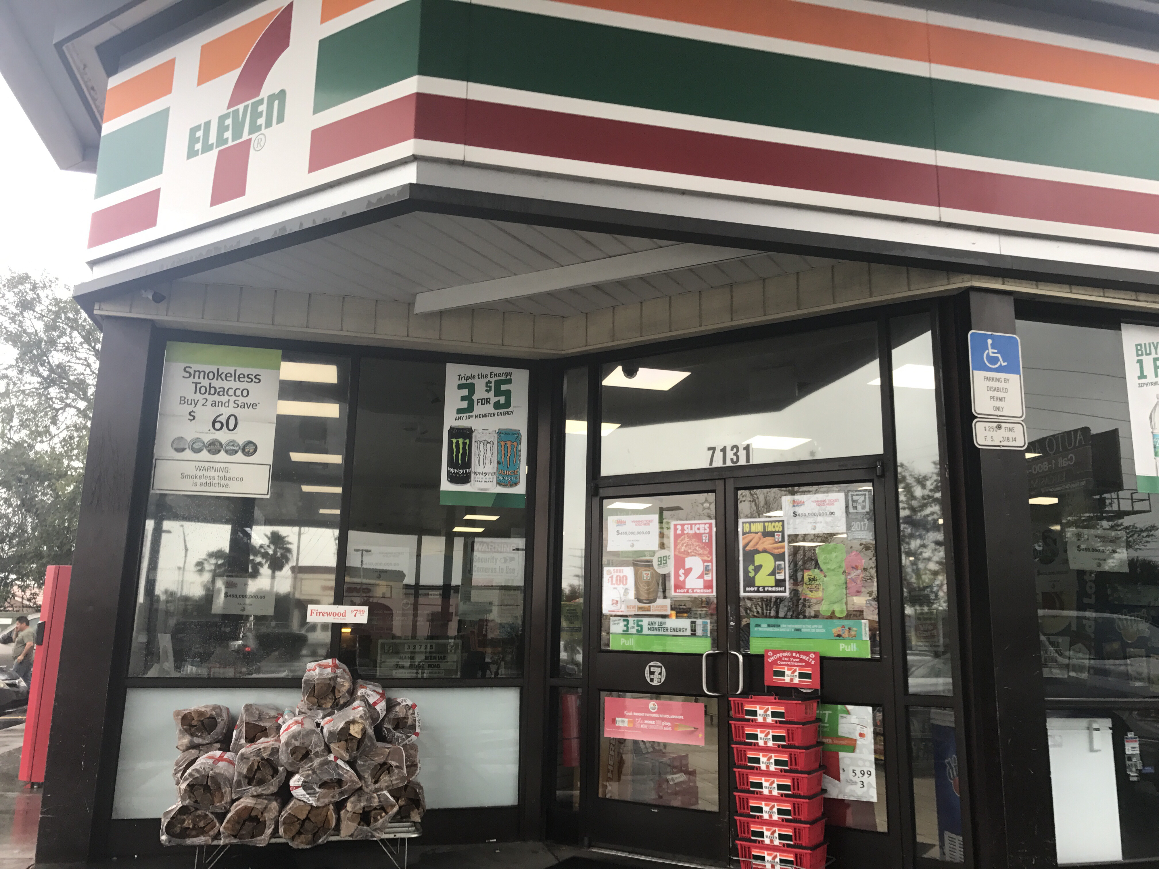 7-Eleven  Trophy Location - Wolfe Retail Group