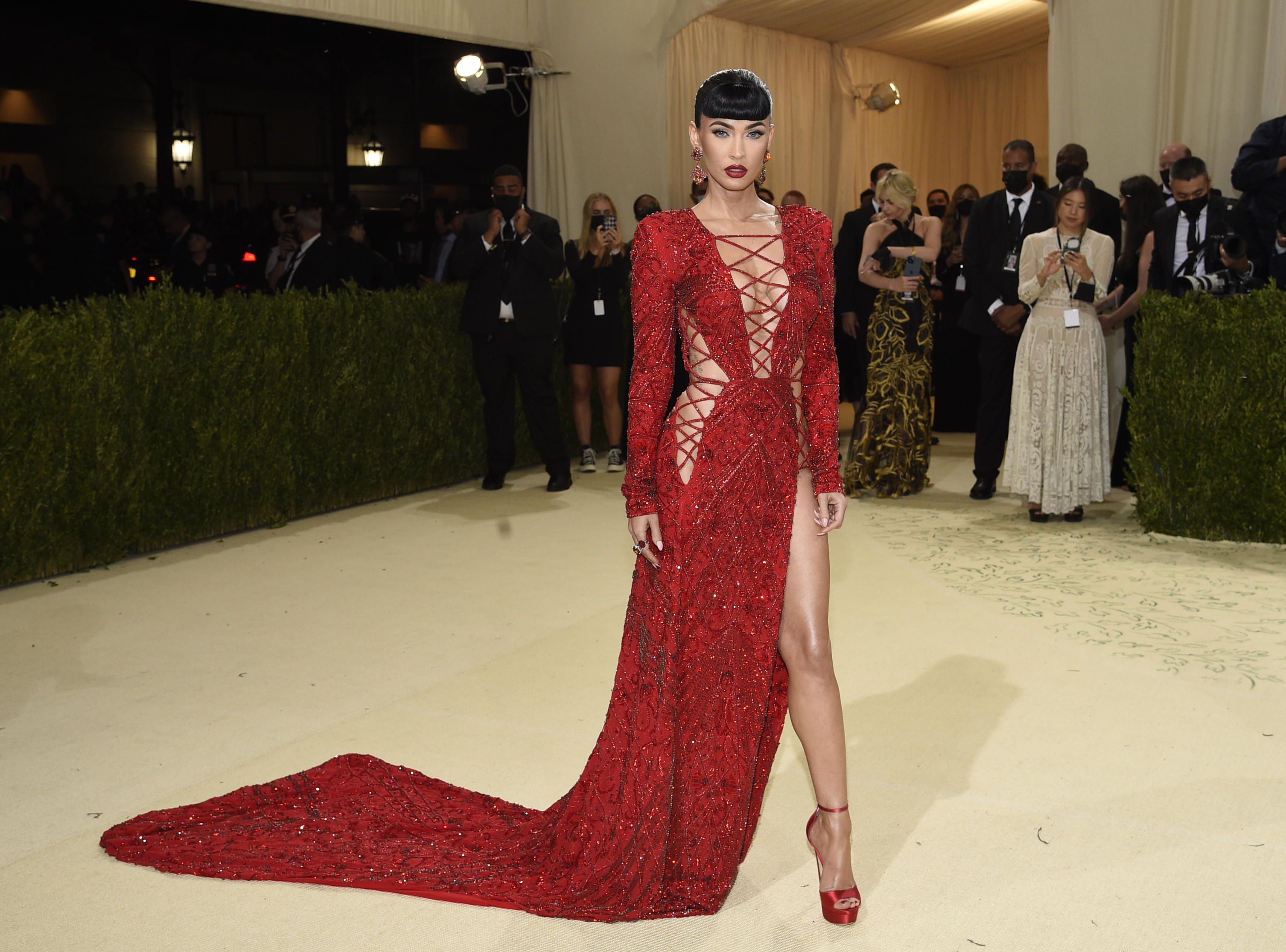 New York, United States. 13th Sep, 2021. Emma Chamberlain arrives on the  red carpet for The Met Gala at The Metropolitan Museum of Art celebrating  the opening of In America: A Lexicon