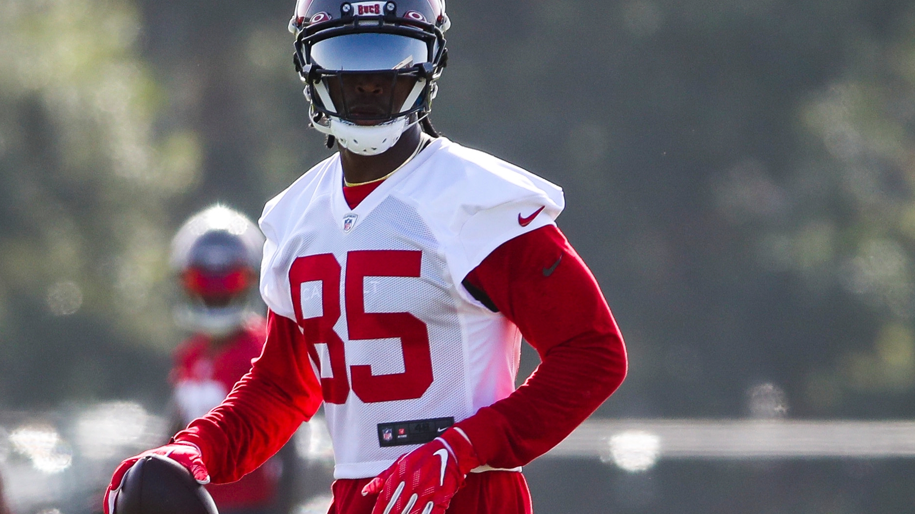 Julio Jones begins practicing with Tom Brady, Tampa Bay Bucs