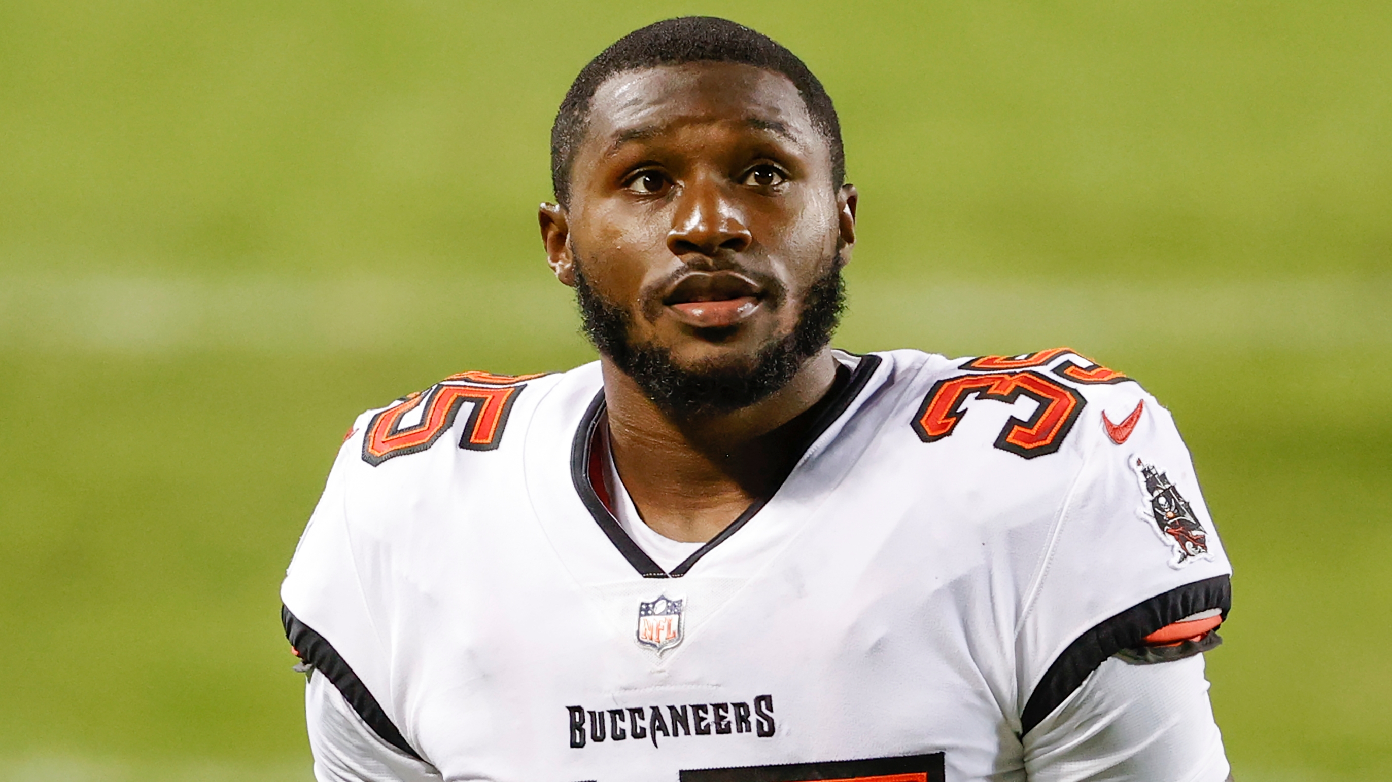 Report: Buccaneers agree to re-sign Jamel Dean