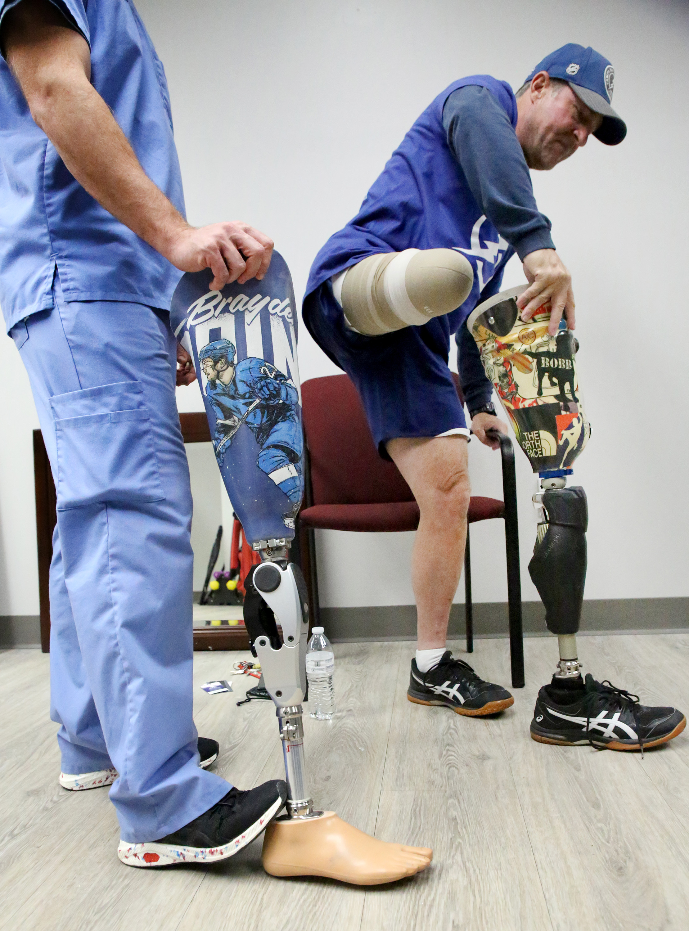 Student gives prosthesis project a Lightning-themed touch