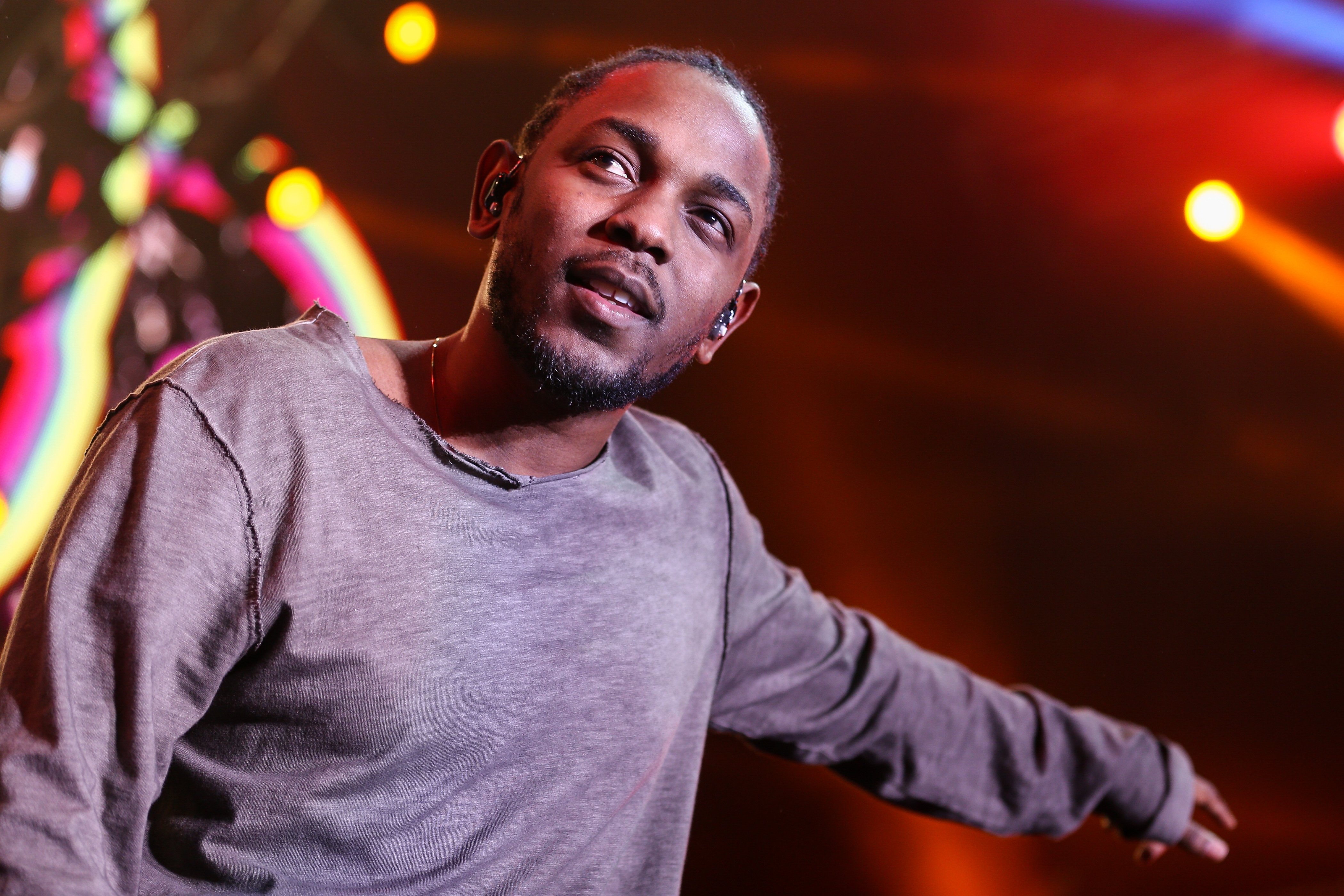 Review: Kendrick Lamar's 'Championship Tour' brings good sportsmanship,  great rhymes to Tampa's MidFlorida Credit Union Amphitheatre