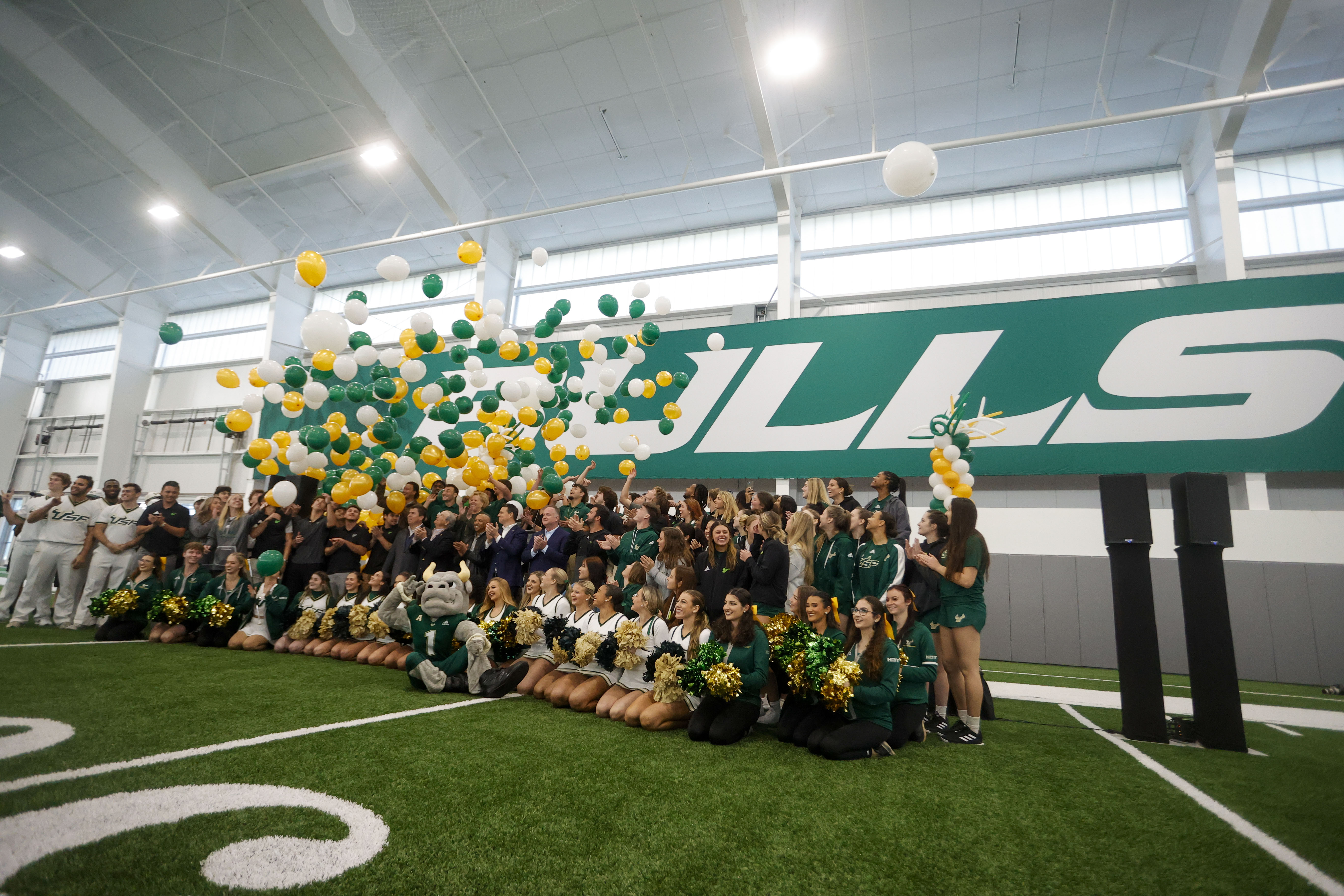 USF Athletics on X: Building facilities and the next generation of Bulls  Nation! #HornsUp🤘
