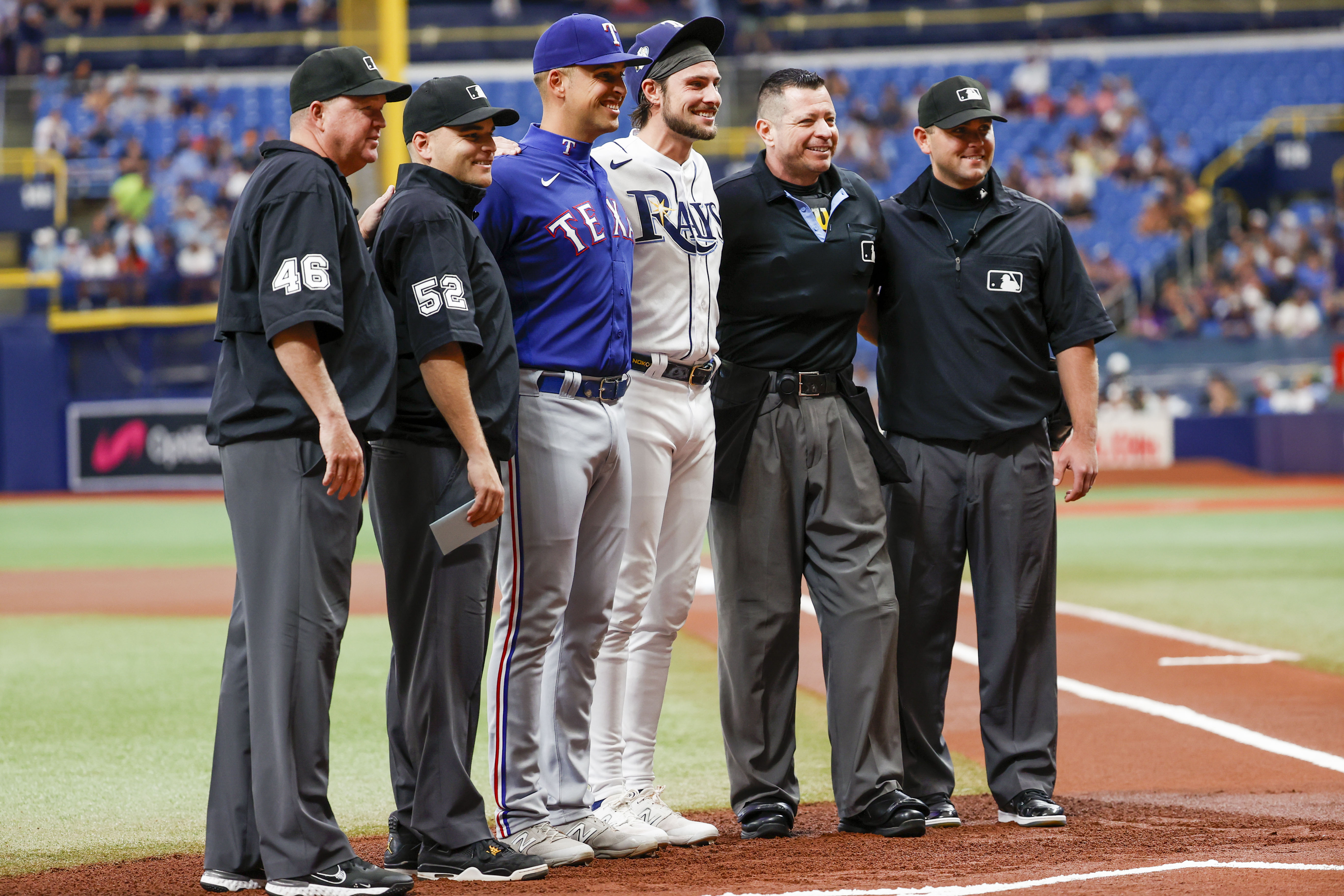 Rays' Josh Lowe takes the brothers battle, but Rangers win the game