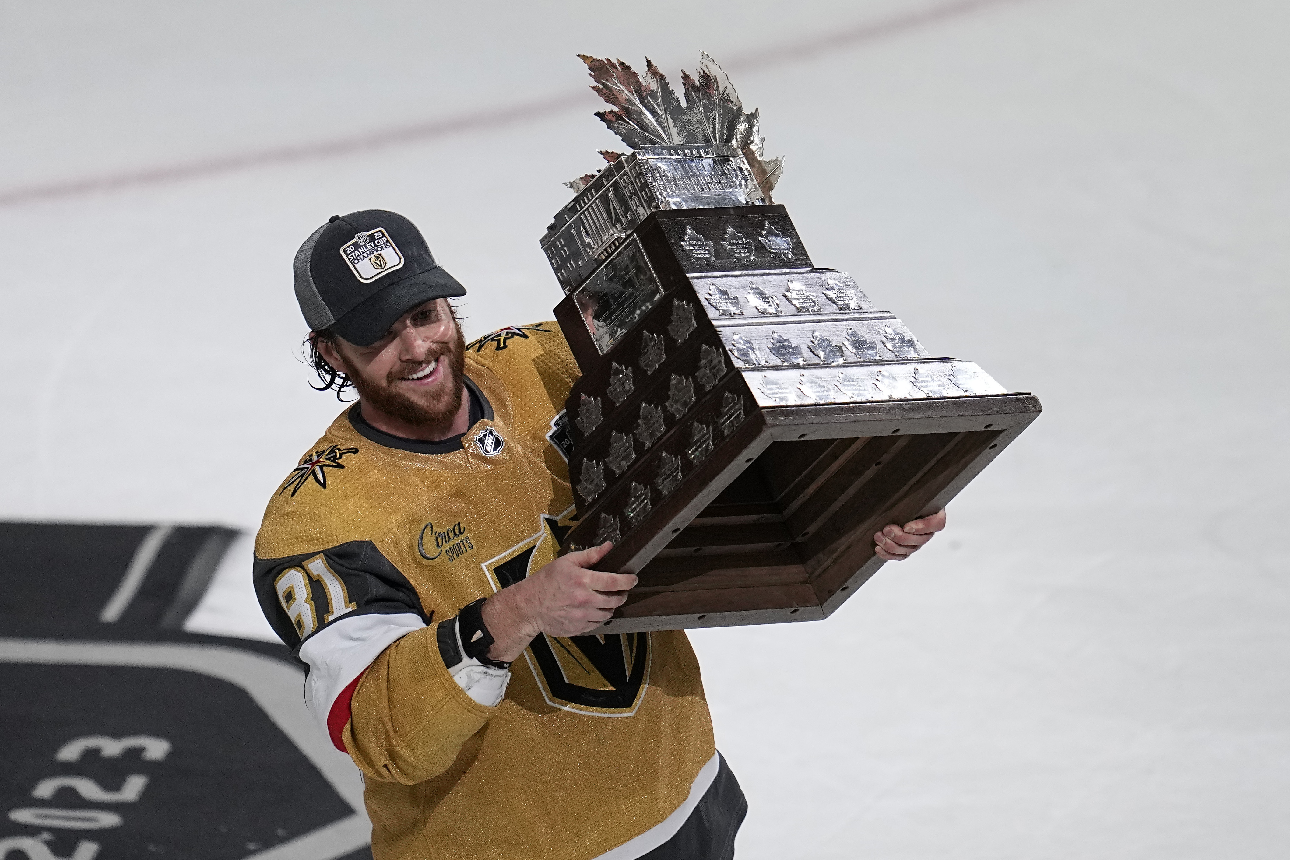 Stanley Cup Final: Vegas Golden Knights win young franchise's first NHL  title over Florida Panthers