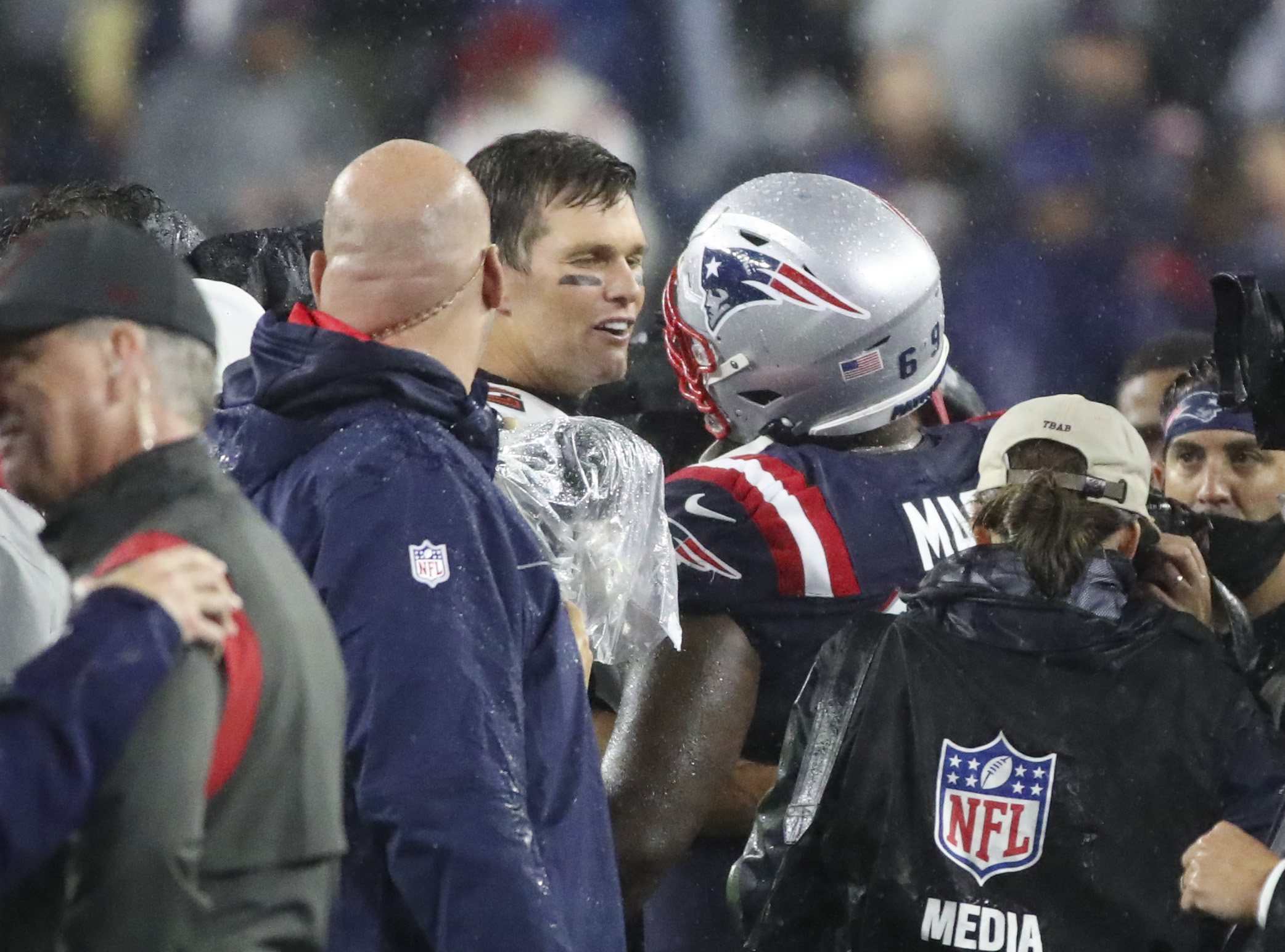 Bucs-Patriots pregame scene a Brady jersey bonanza