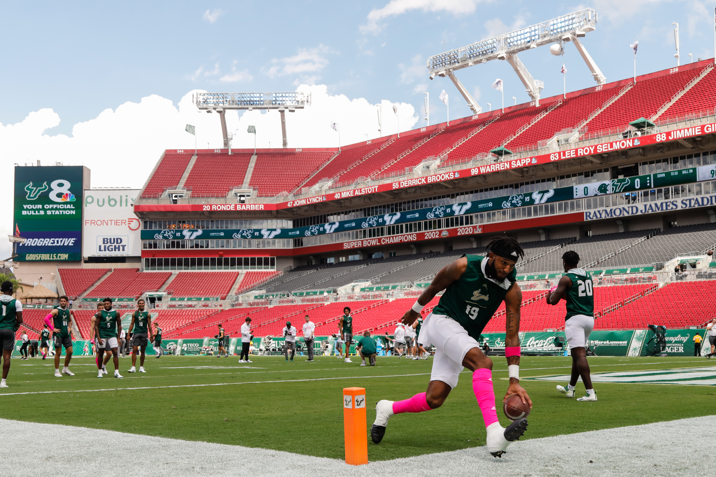 University of South Florida Approves Design Work for New Football Stadium