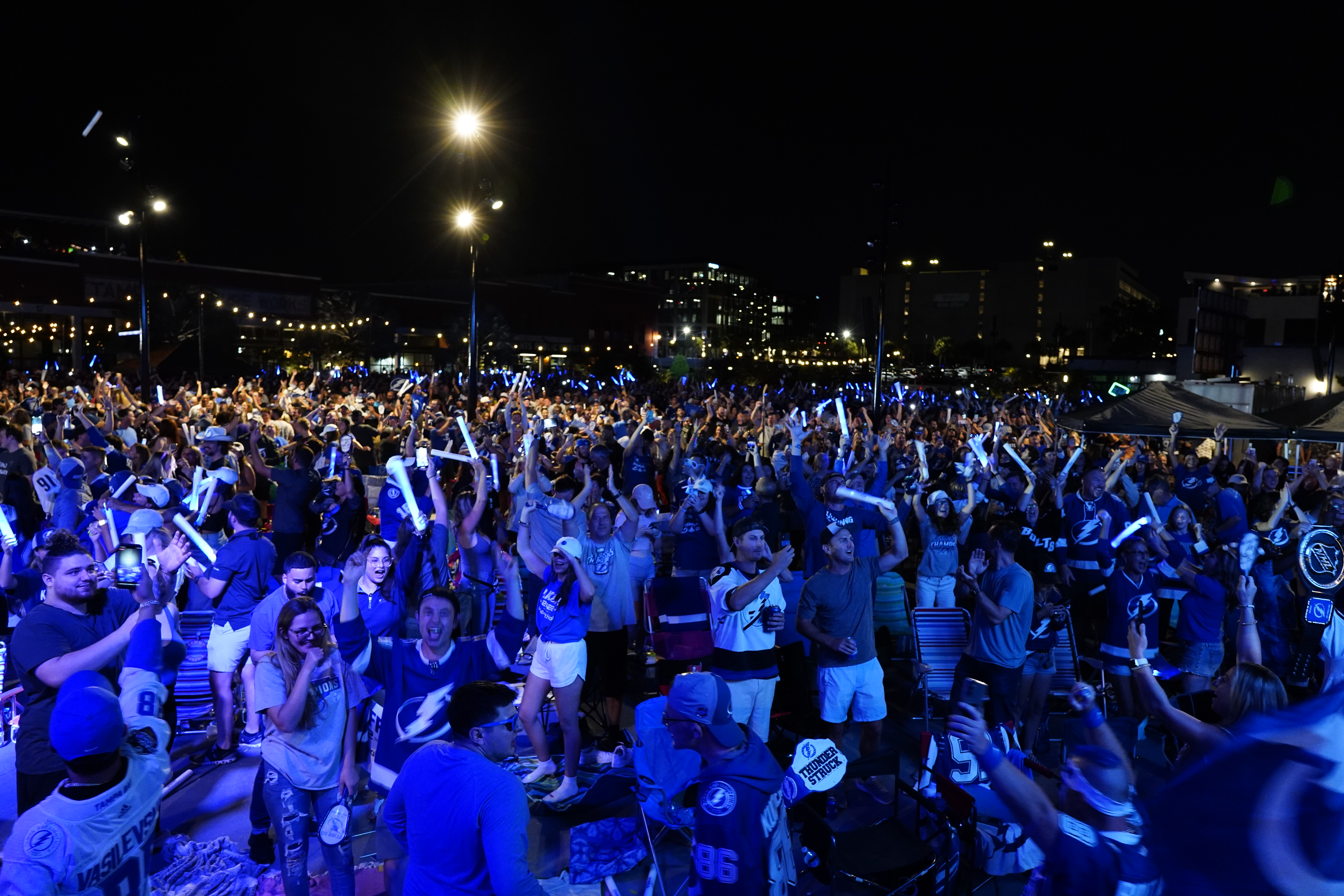 File:Tampa Bay Lightning Game 6 Watch Party (18219067034) (cropped