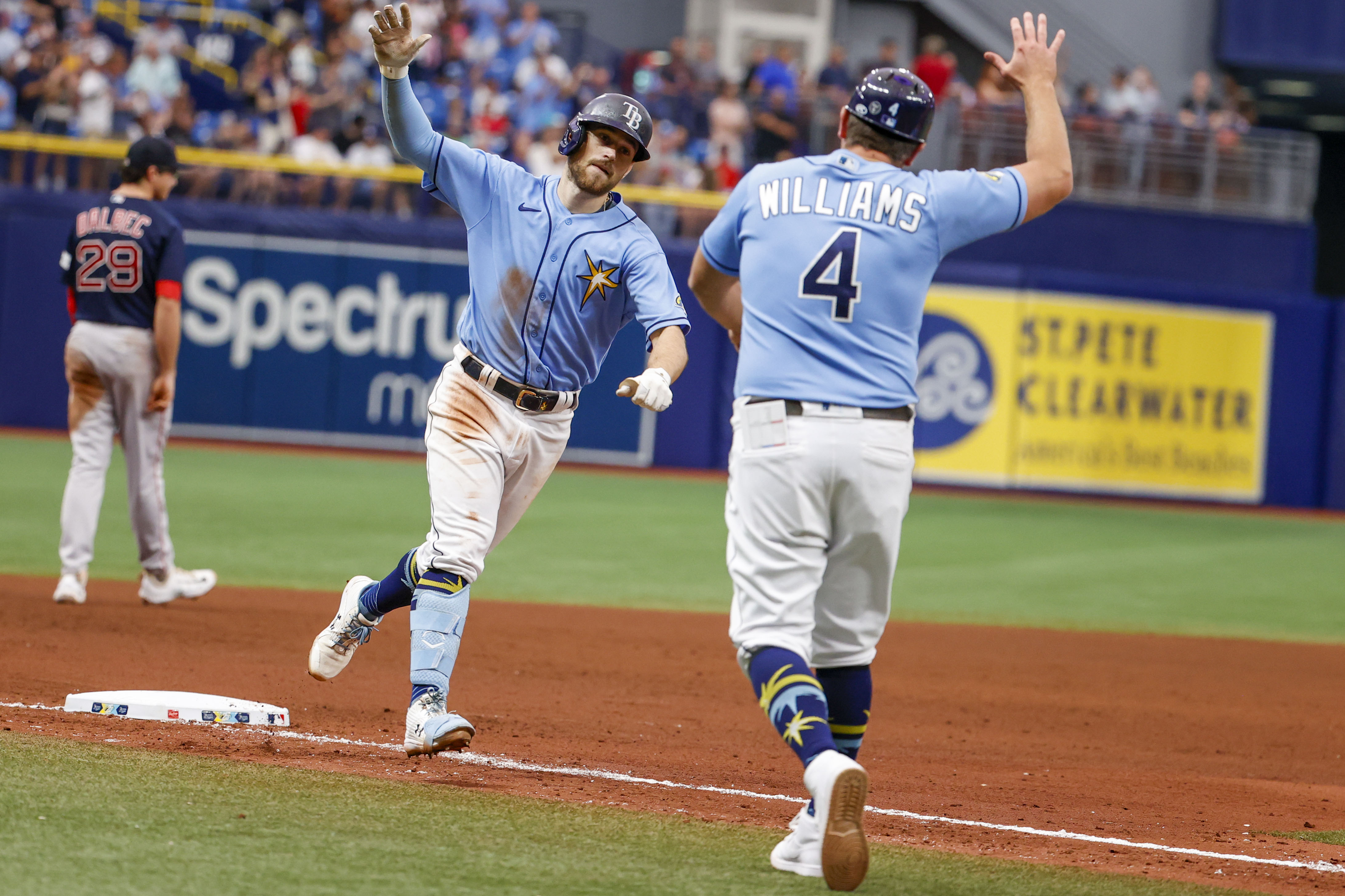 Rays tie record with 13-0 start, rally to beat Red Sox 9-3