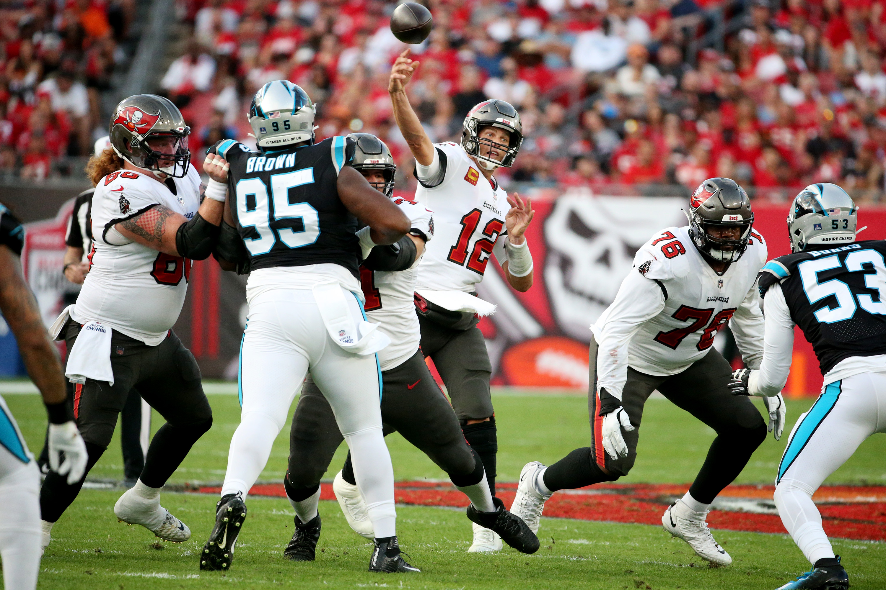 Tampa, United States. 09th Jan, 2022. Tampa Bay Buccaneers quarterback Tom  Brady looks to pass against the Carolina Panthers during the first half at  Raymond James Stadium in Tampa, Florida on Sunday