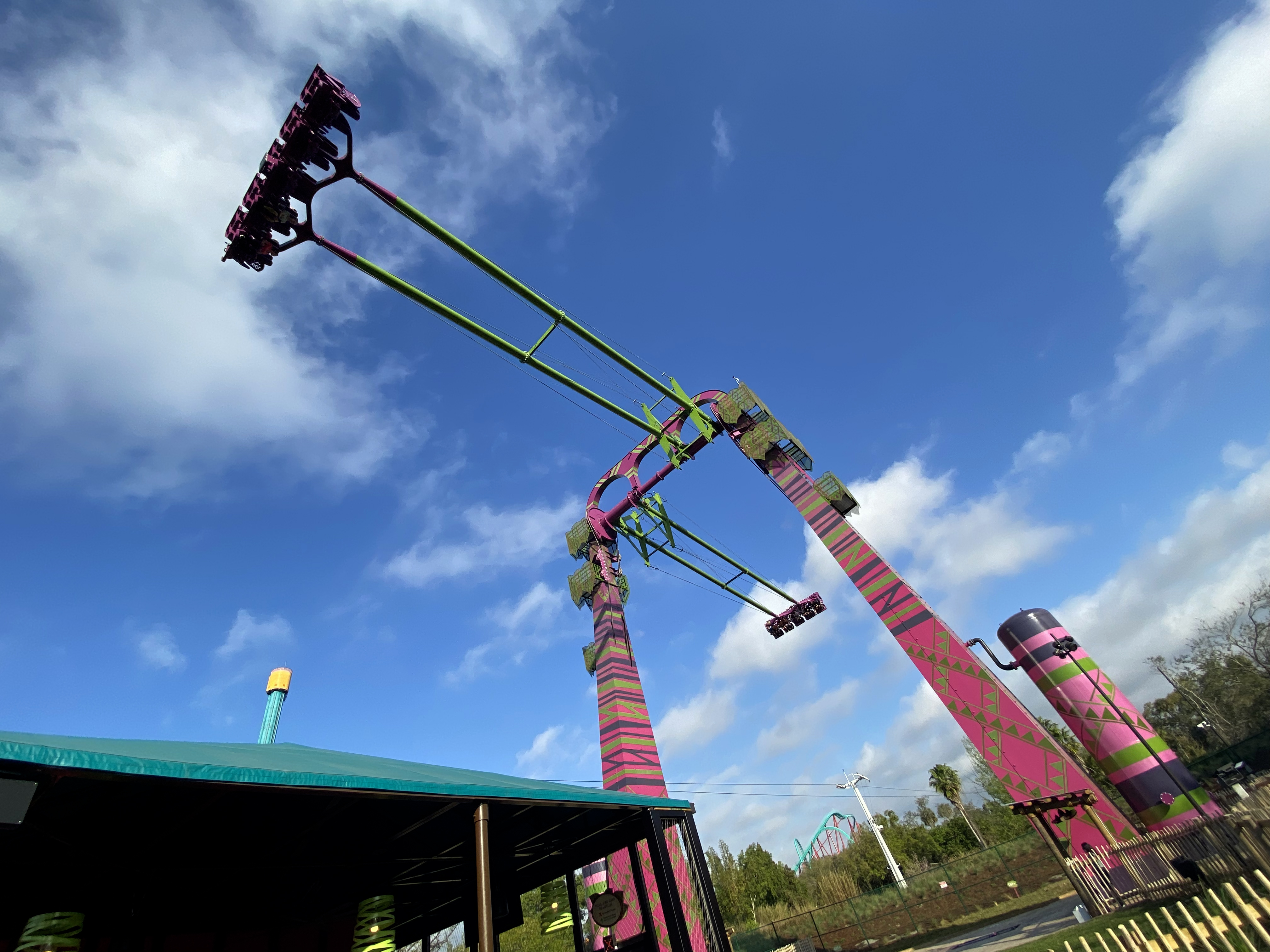 Busch Gardens' new record-breaking swing ride, Serengeti Flyer