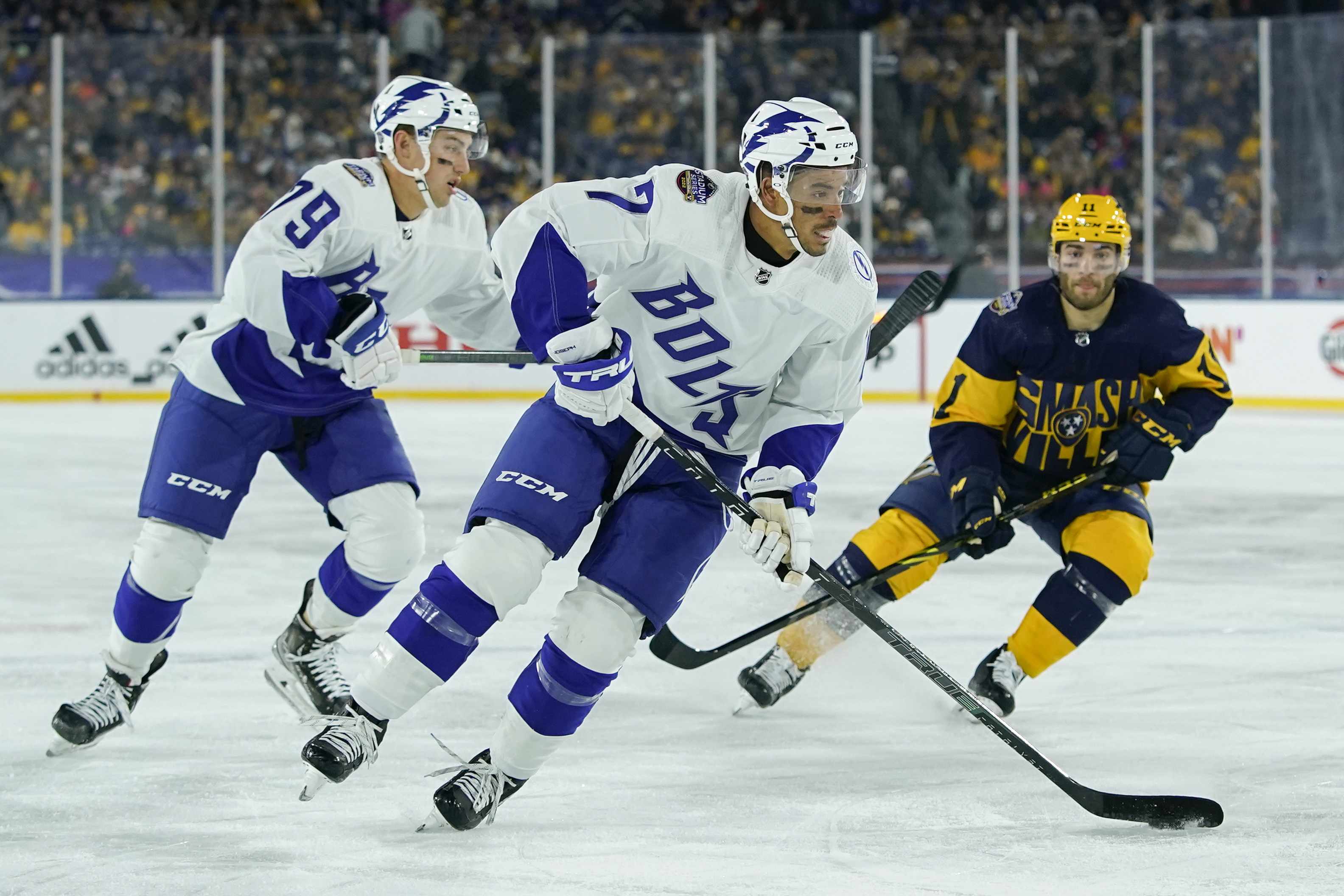 Minneapolis and Nashville to Host NHL Outdoor Games in 2022 – SportsTravel