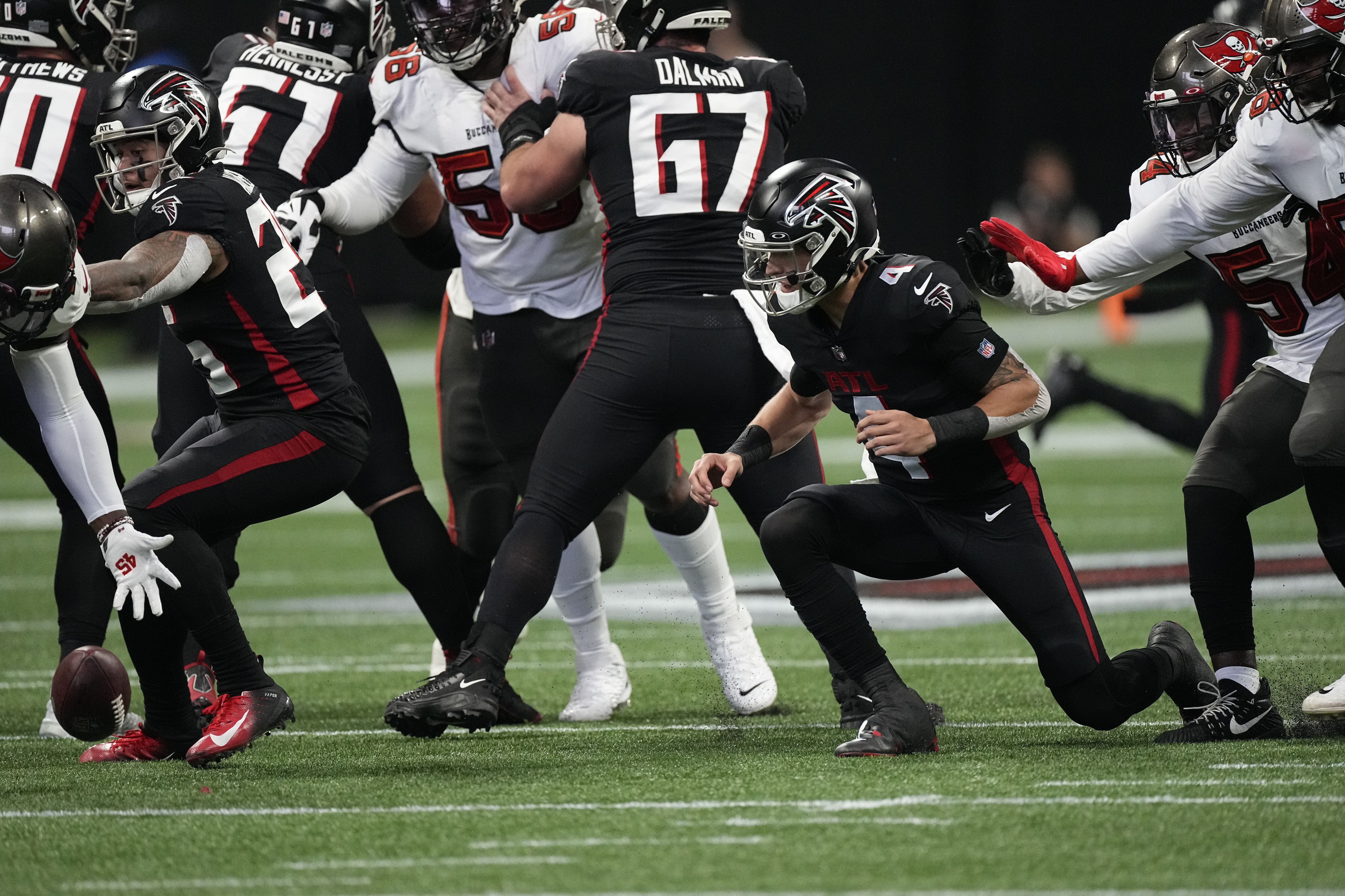 Atlanta Falcons wide receiver Olamide Zaccheaus (17) works during the first  half of an NFL football game against the Tampa Bay Buccaneers, Sunday, Jan.  8, 2023, in Atlanta. The Atlanta Falcons won