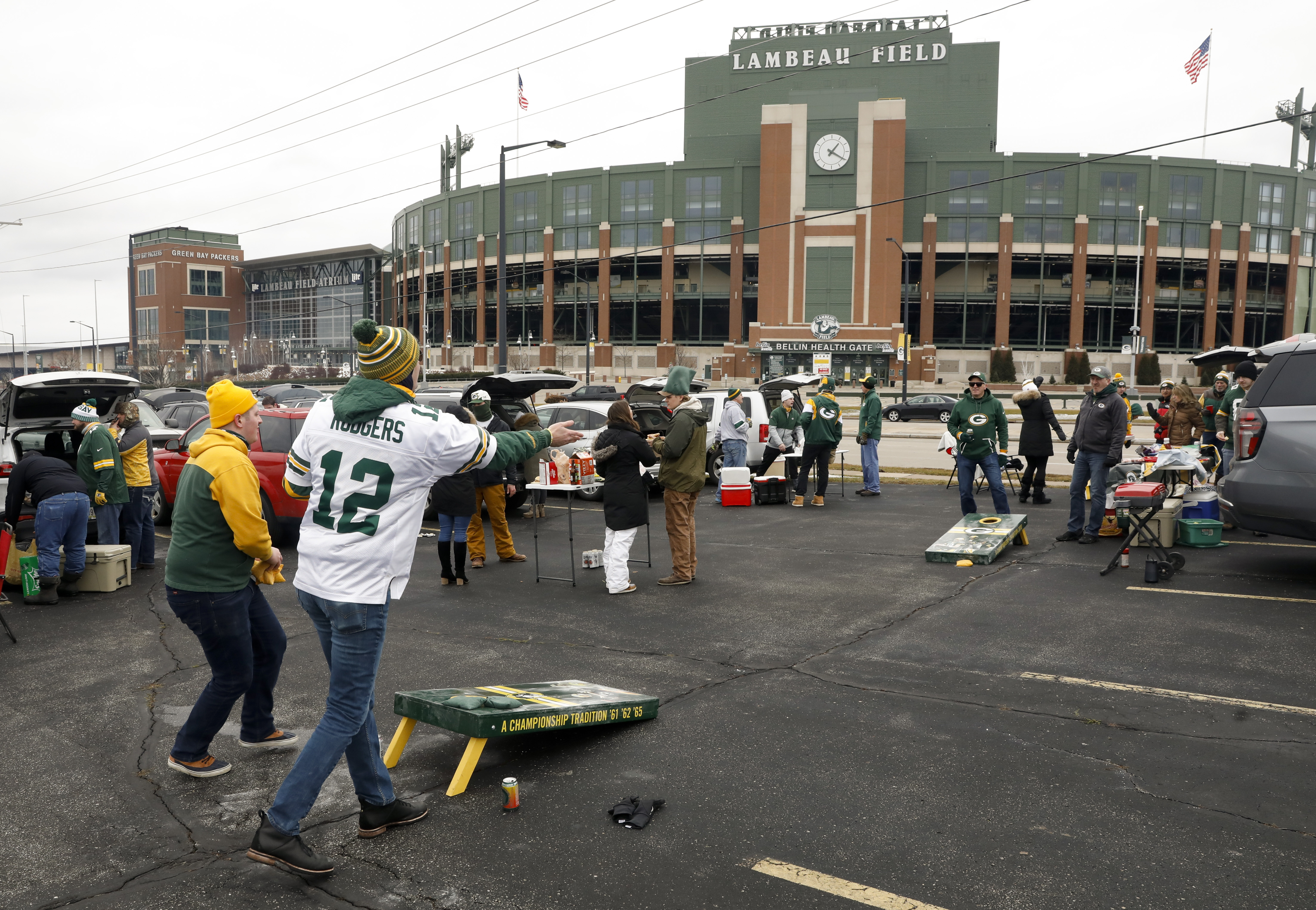 Fan Creations Green Bay Packers Wall Bean Bag Toss Game