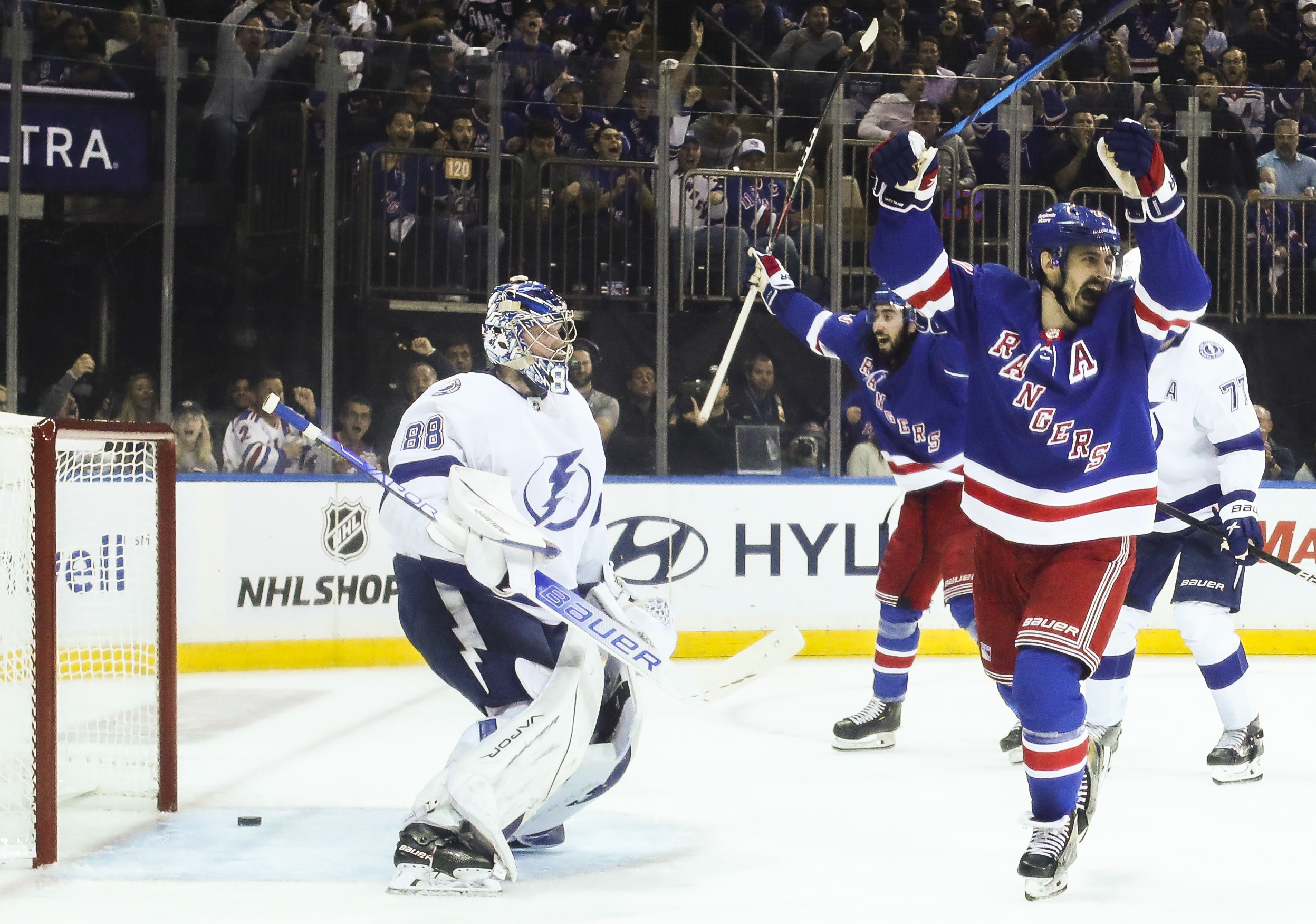 Lightning's Ross Colton, a NJ native, will try to end Rangers' season