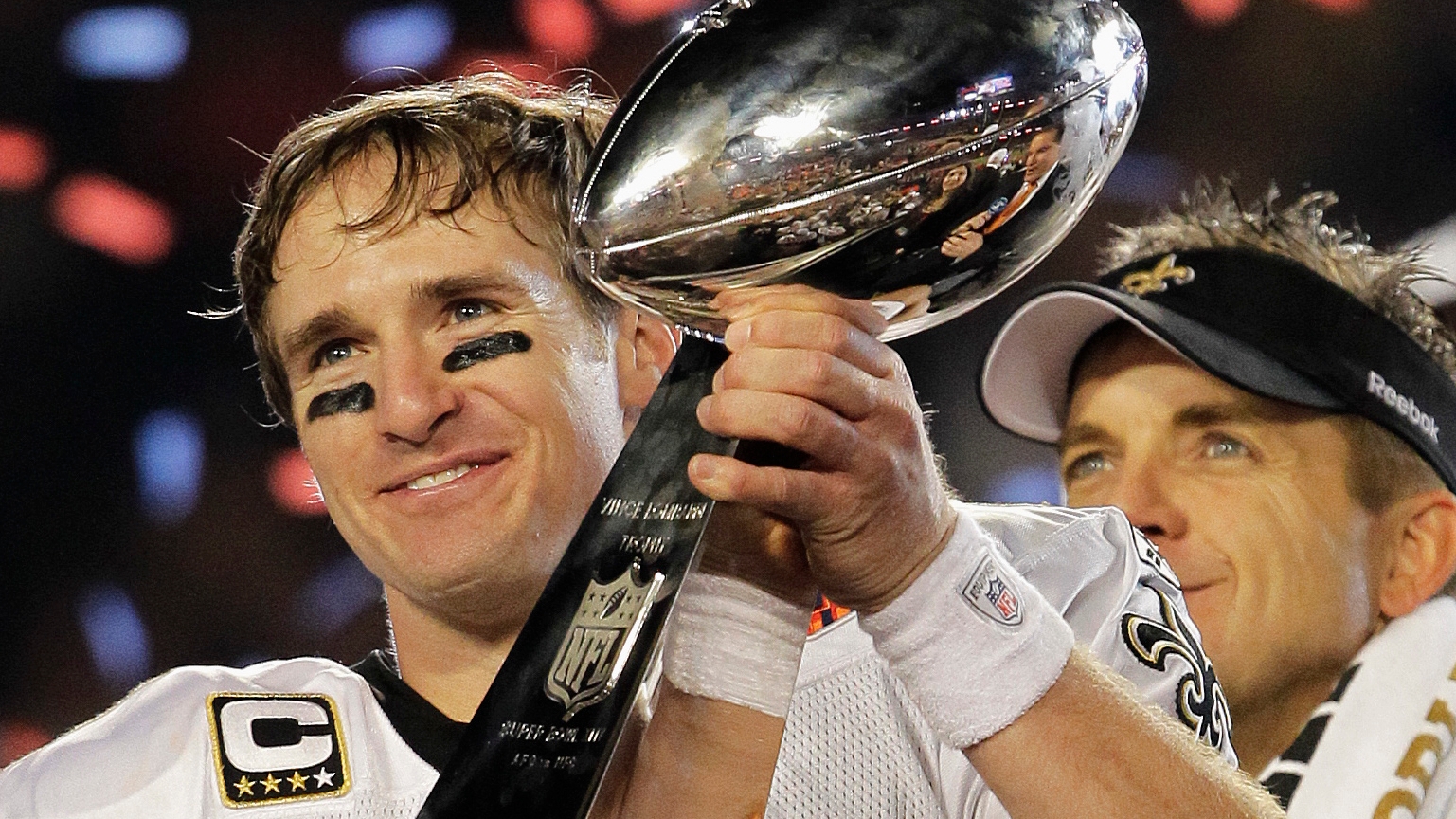 Tom Brady vs. Drew Brees: Clash of the quadragenarian QBs