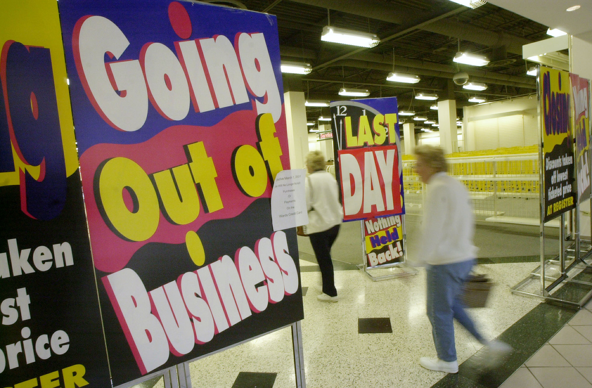 Tampa's malls die, morph or survive