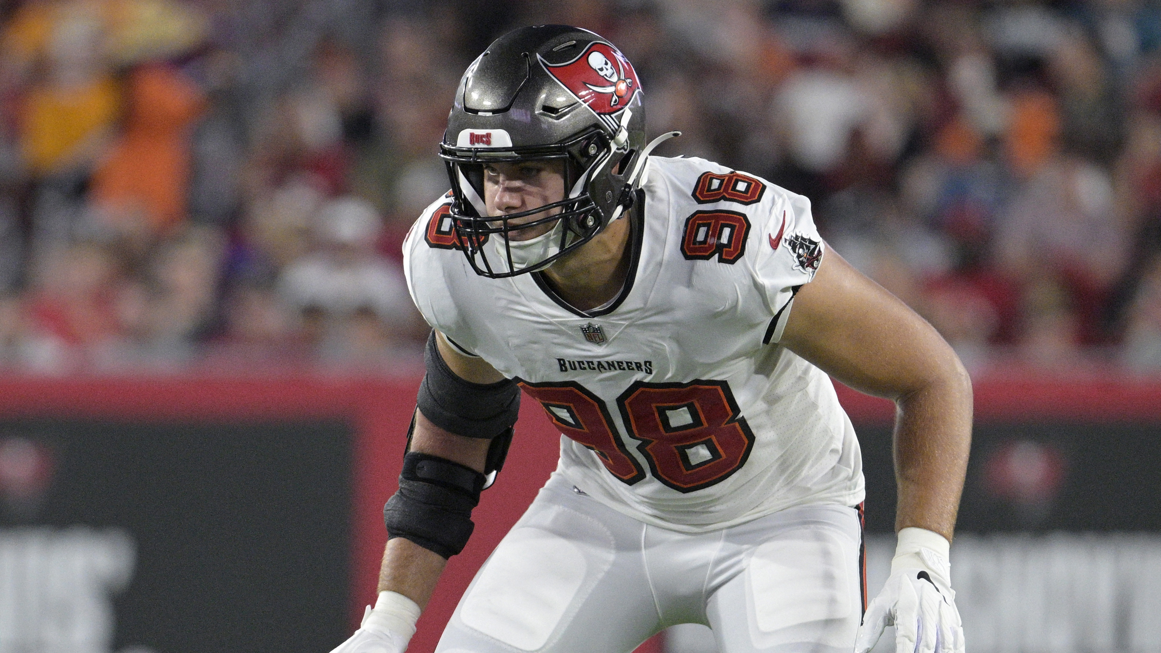 Tampa Bay Buccaneers linebacker Anthony Nelson (98) walks the