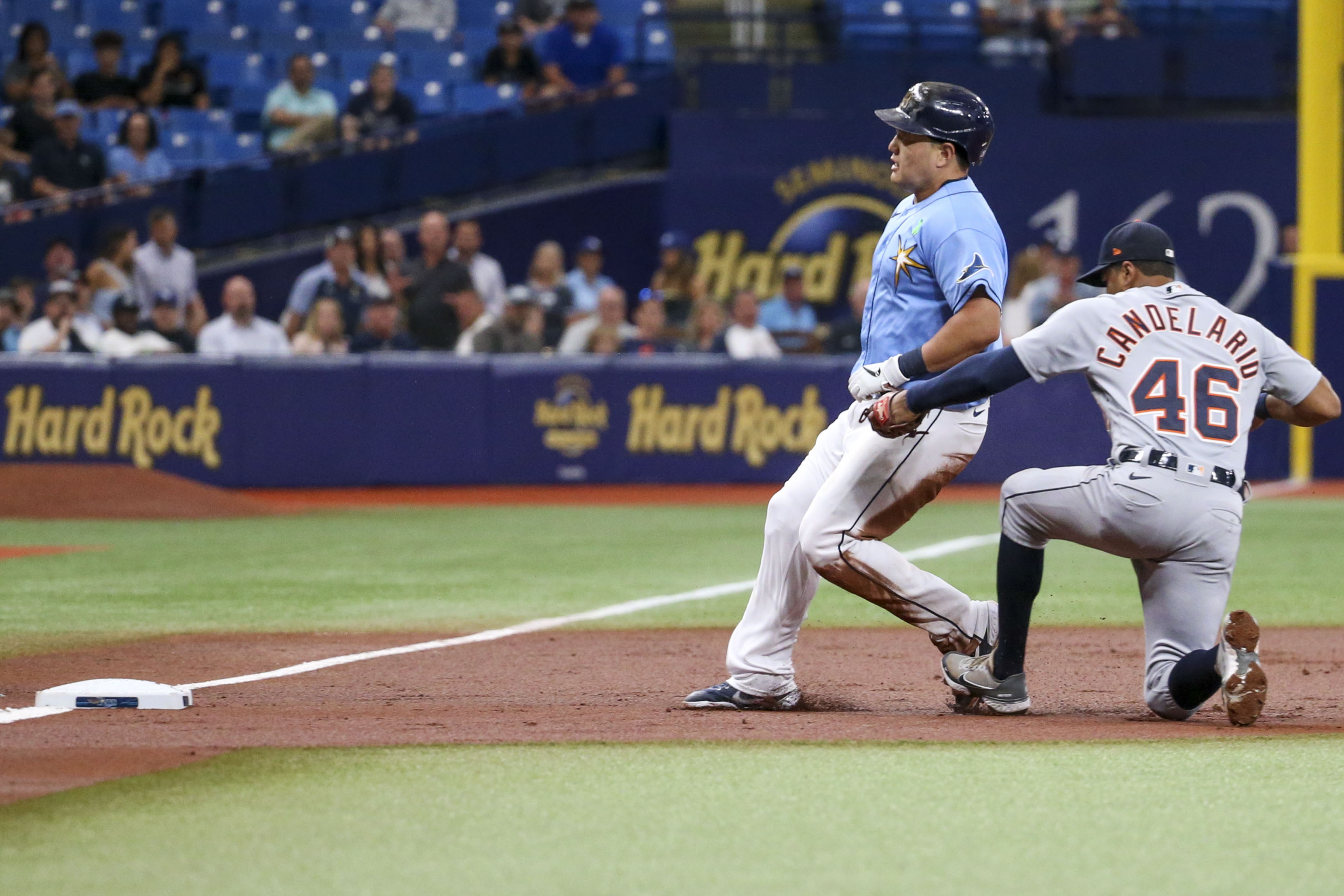 Alex Faedo fans 10, helps Tigers upend White Sox