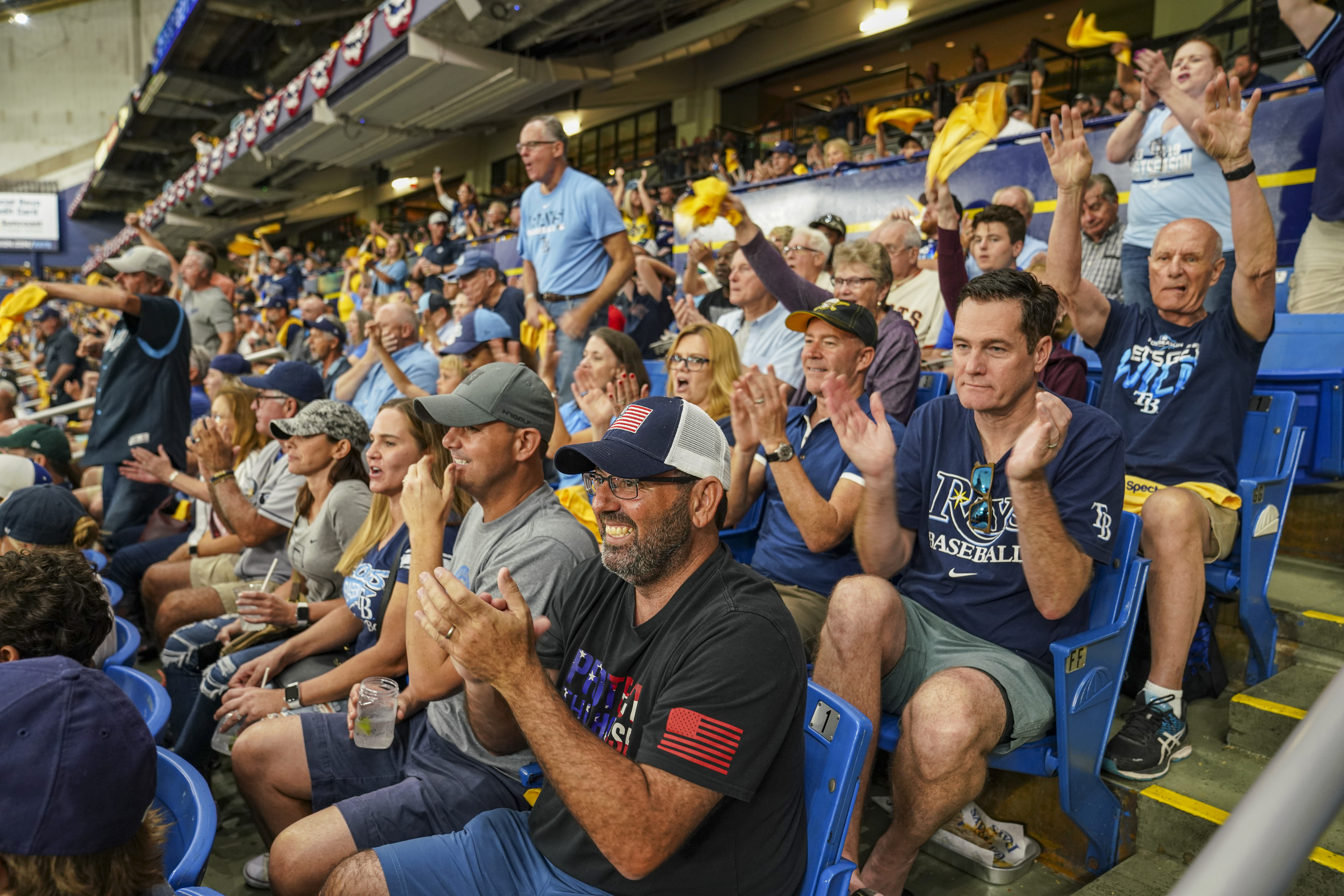 St. Pete mayor, Rays aren't ruling out fans at games