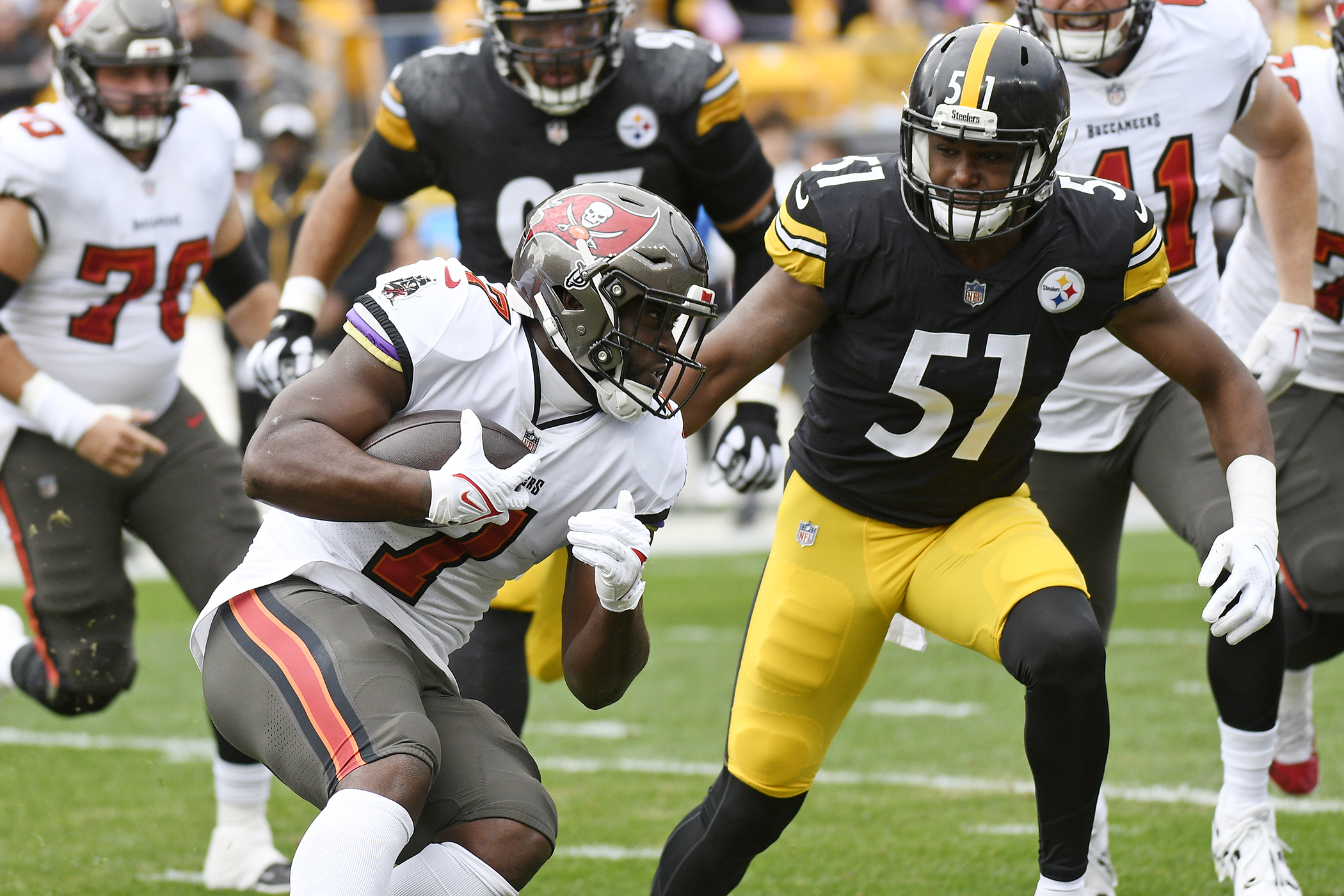 Brady an old face in a familiar place as Bucs visit Steelers - The San  Diego Union-Tribune