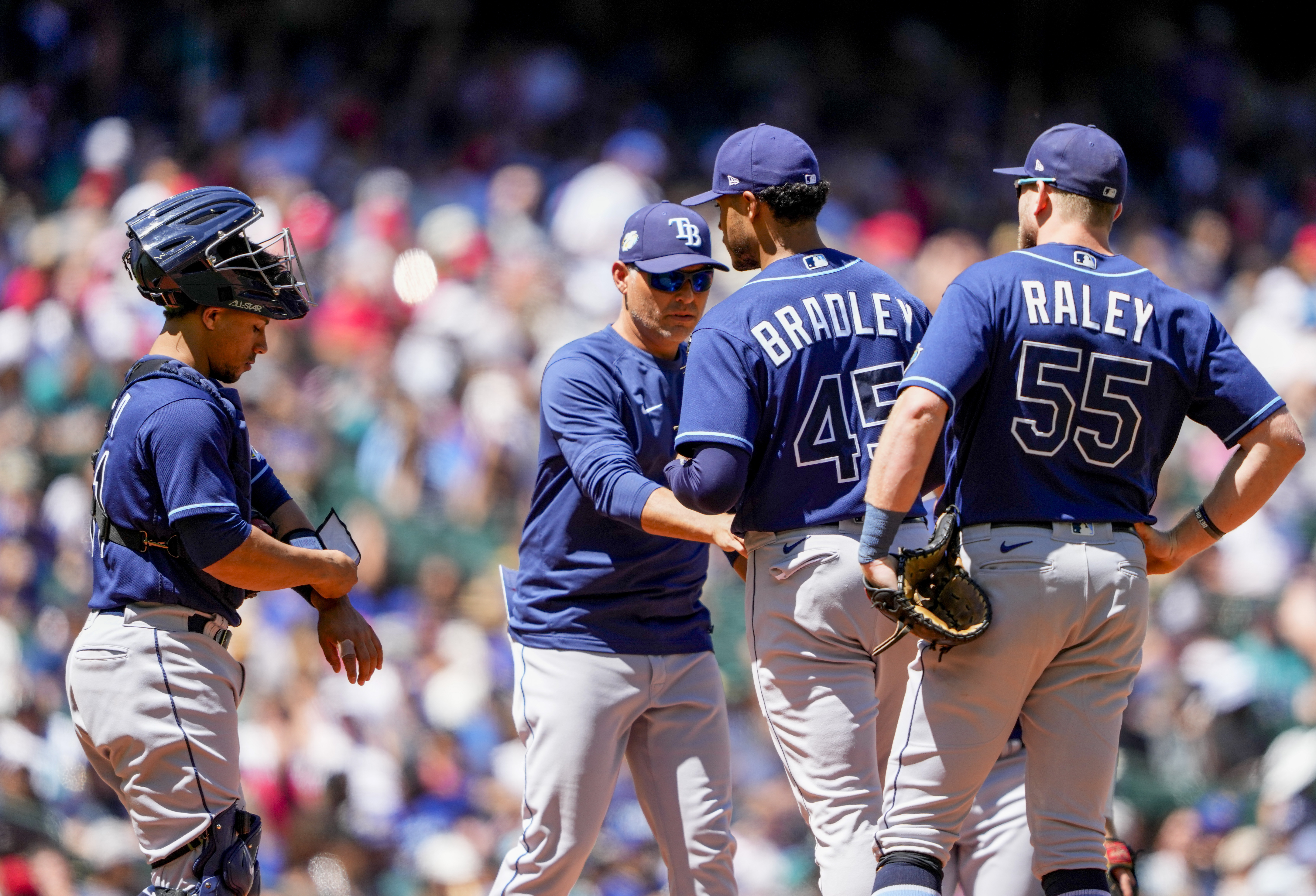 Scary Collision in Tampa Bay Rays and Seattle Mariners Game