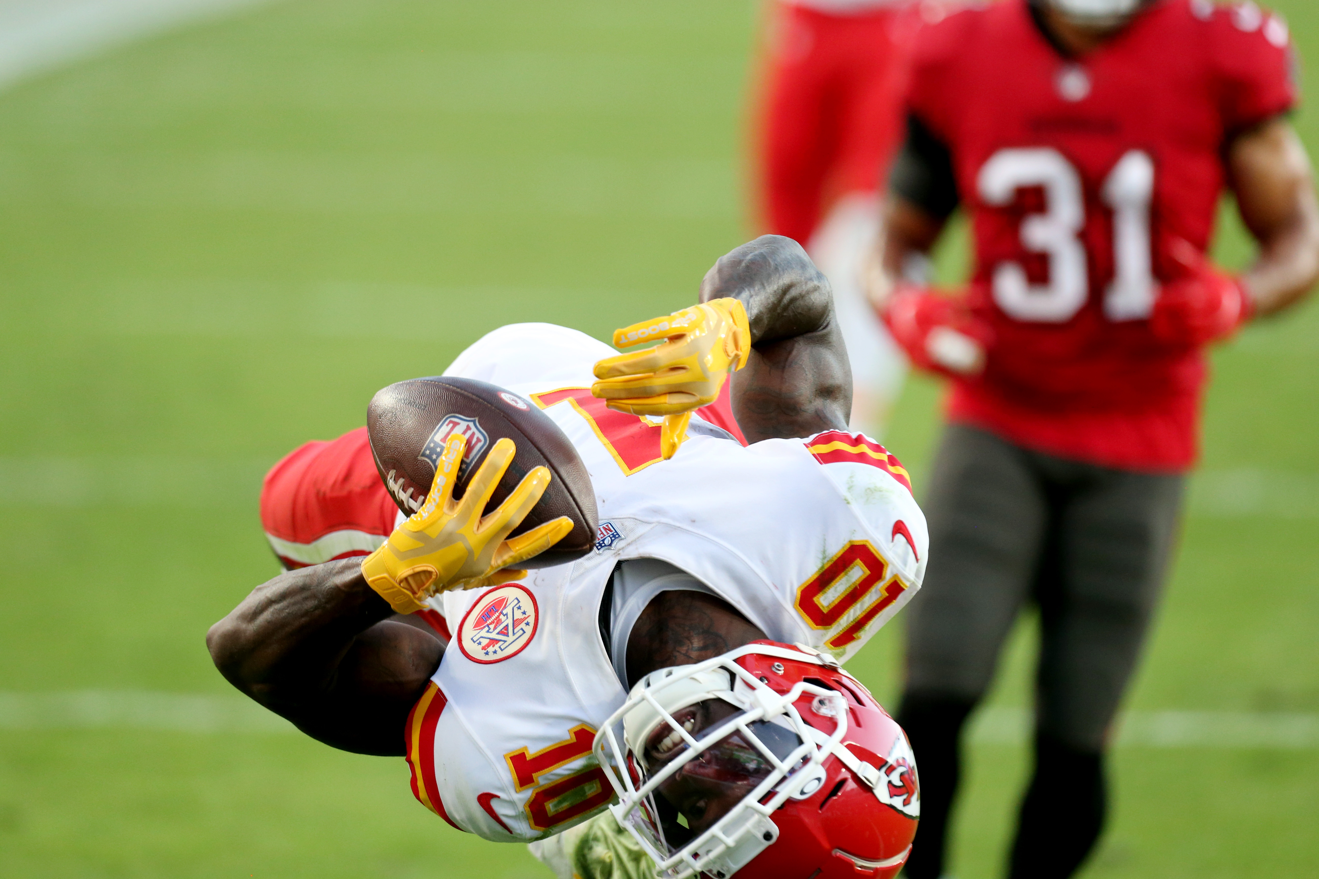 Chiefs Defeat Buccaneers, 27-24, in Career Game for Tyreek Hill