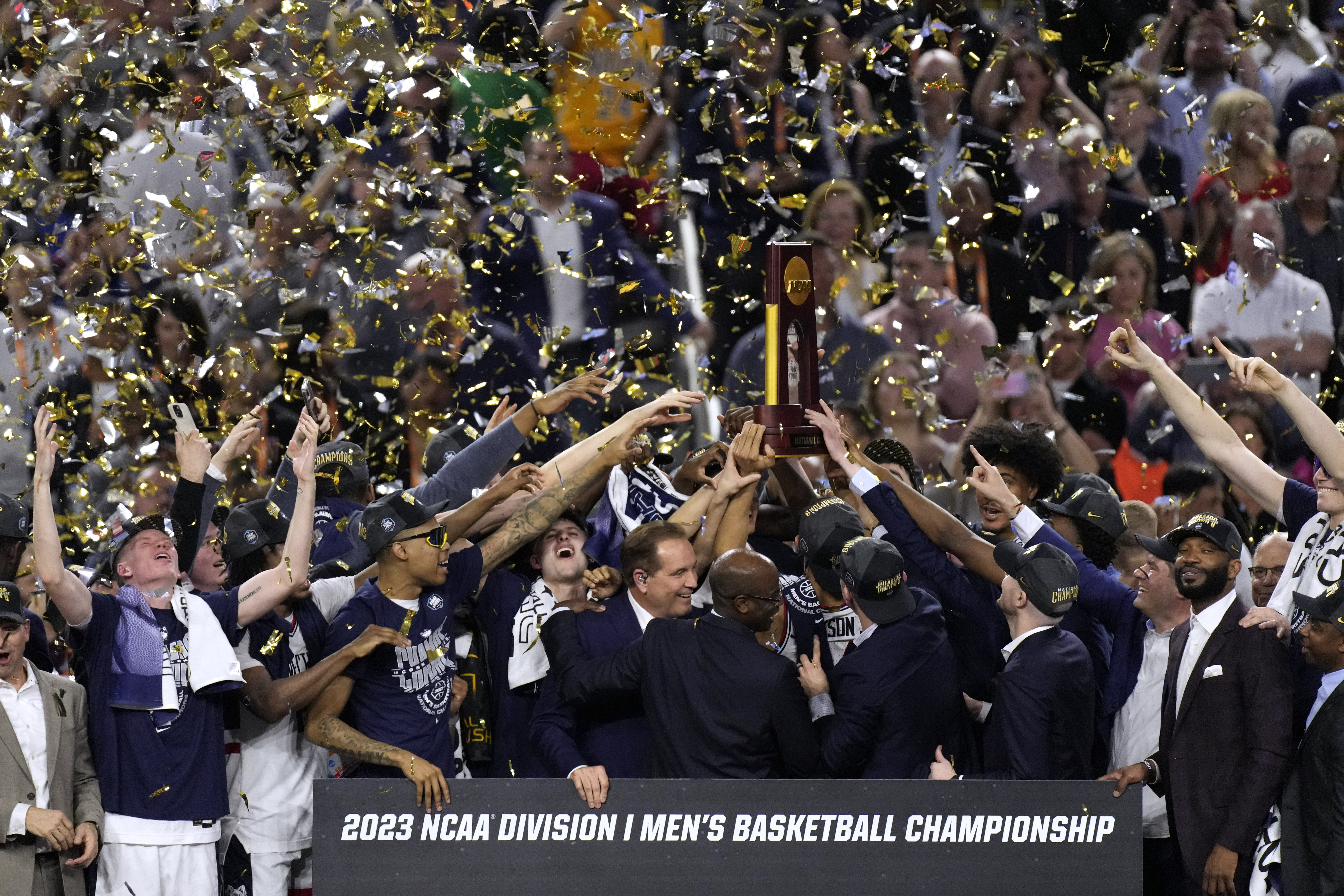 UConn wins March Madness, smothers San Diego State