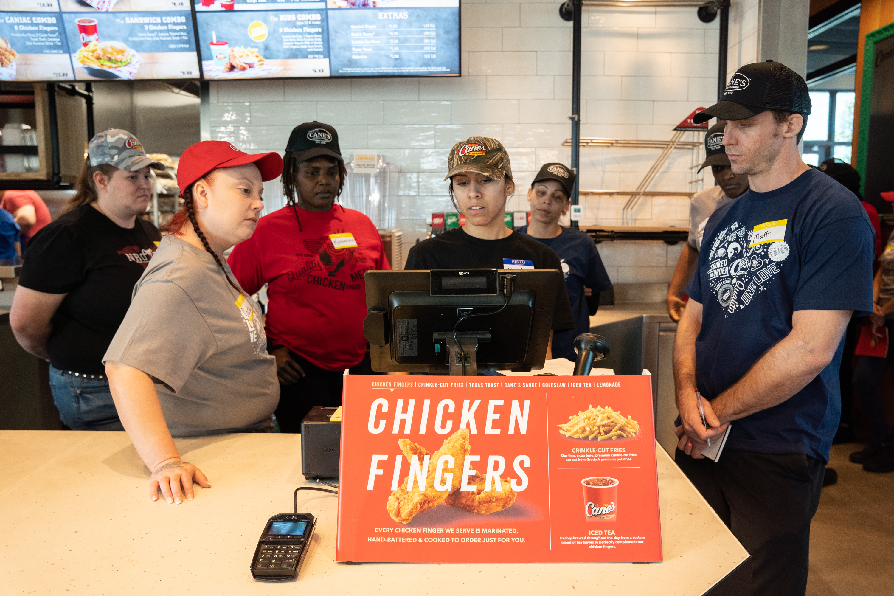 Raising Cane's first chicken restaurant in Tampa Bay to open