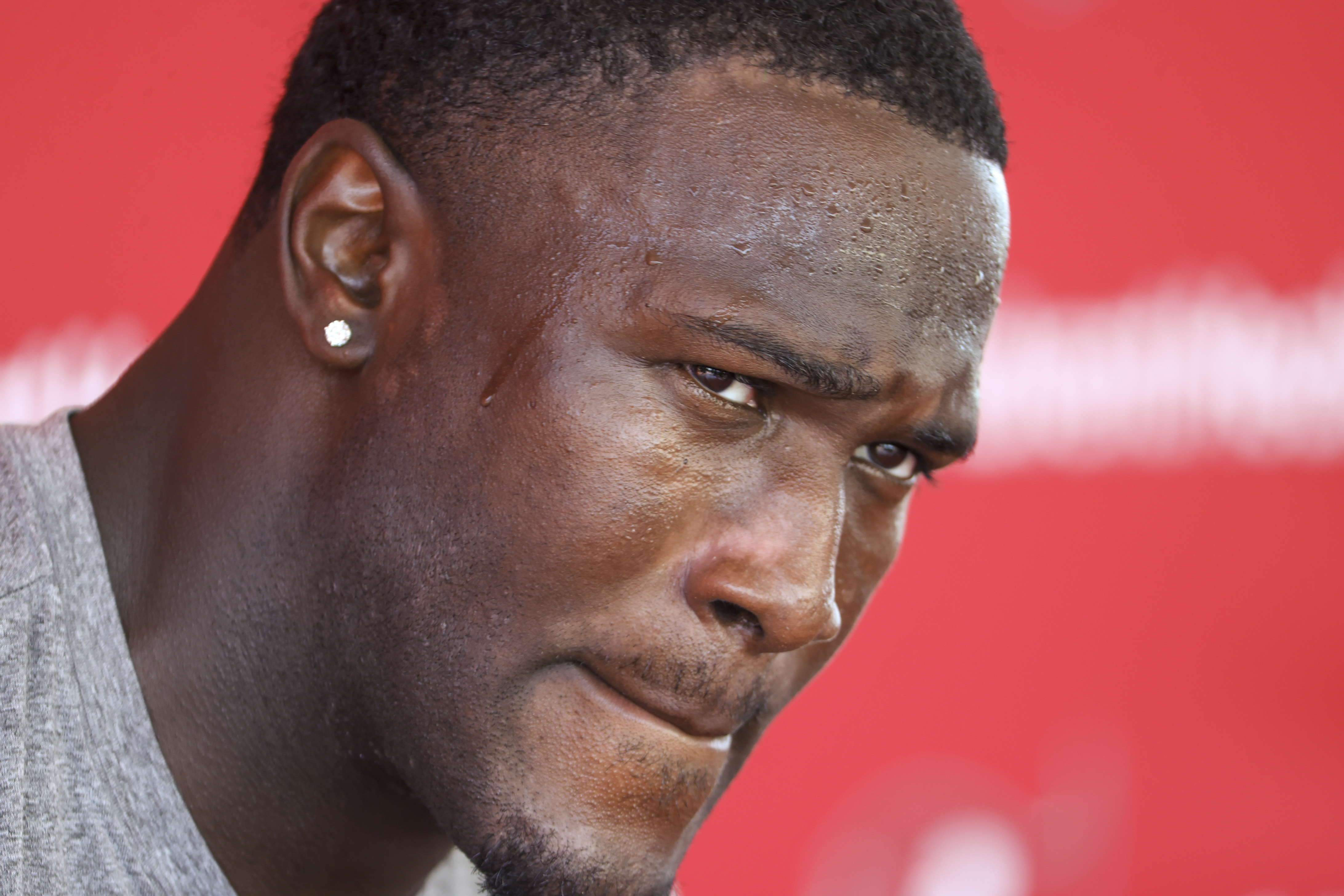 Bucs News: Tampa Bay LB Devin White says contract dispute in the past'