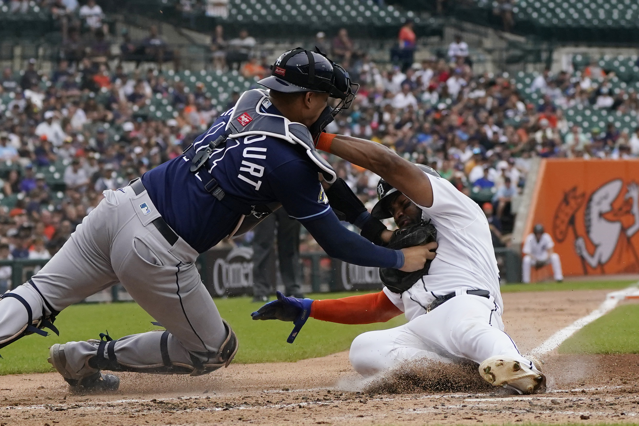 Rays beat Tigers for third straight series win to close out road trip