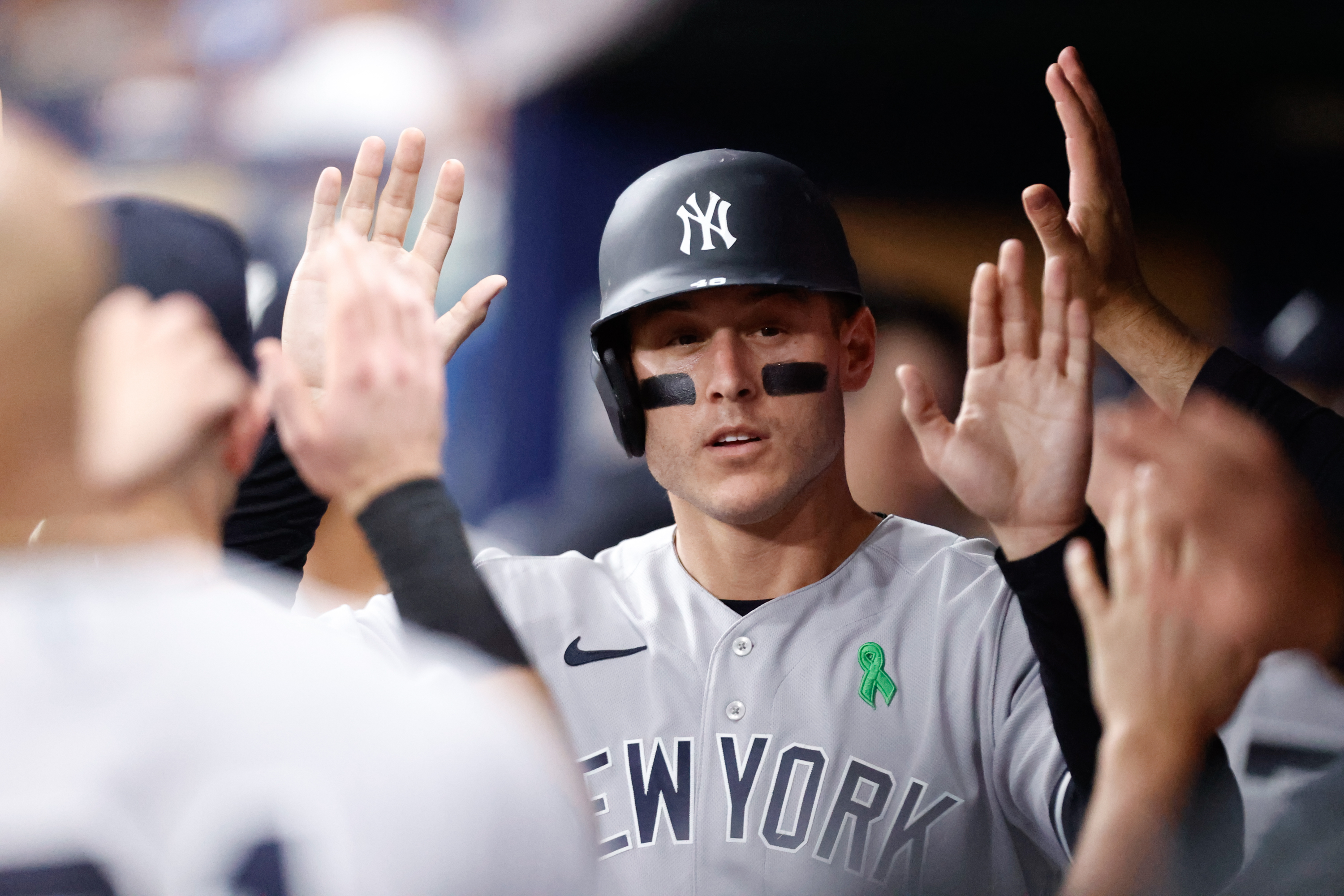 Yankees rally against rookie Kevin Kelly to beat Rays