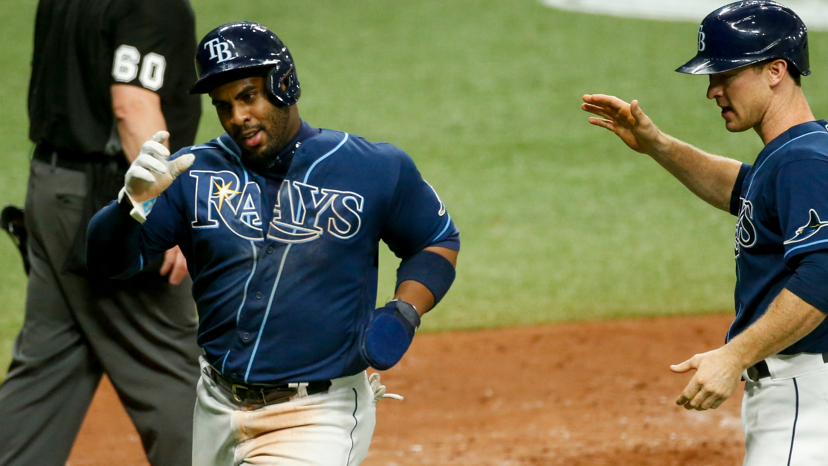 The Rays put a Wander Franco poster on a St. Pete sports bar. What now?