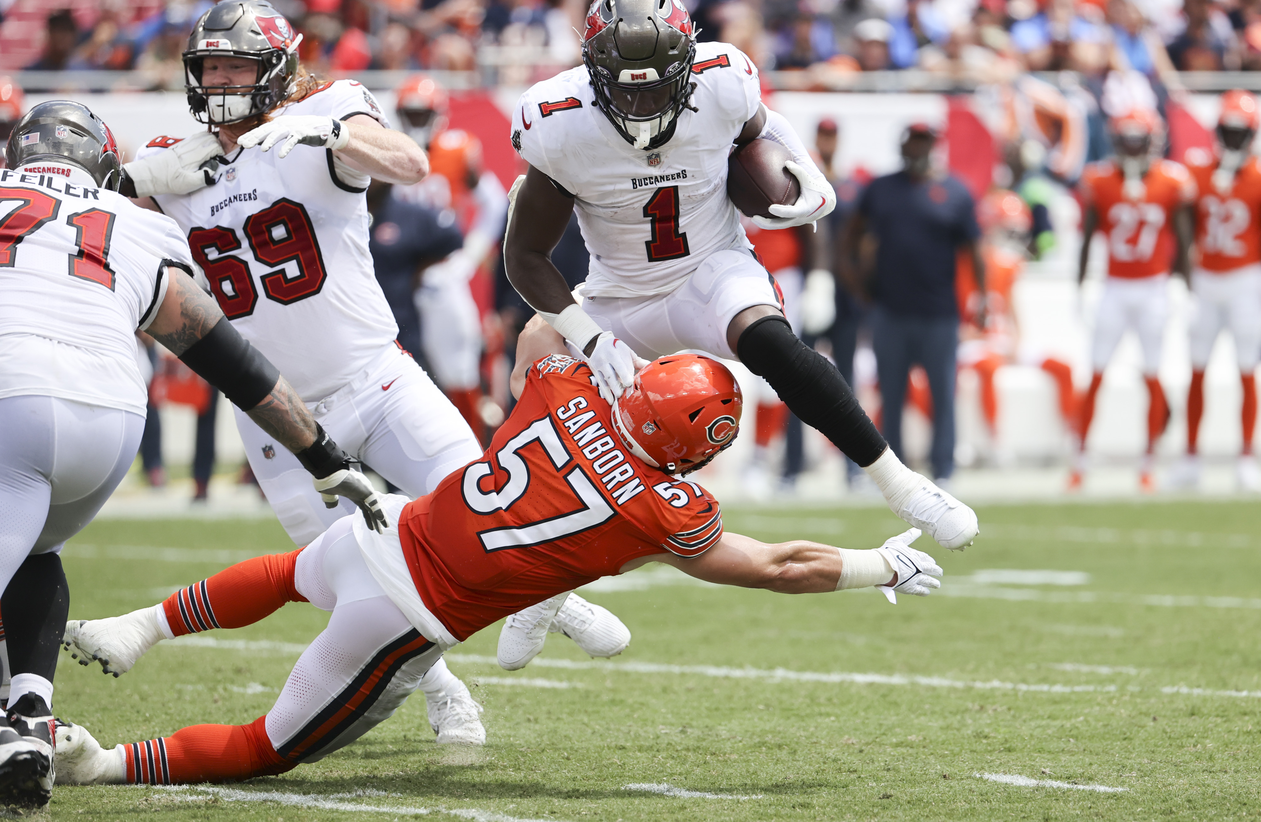 Ground game fails to get going at Tampa Bay