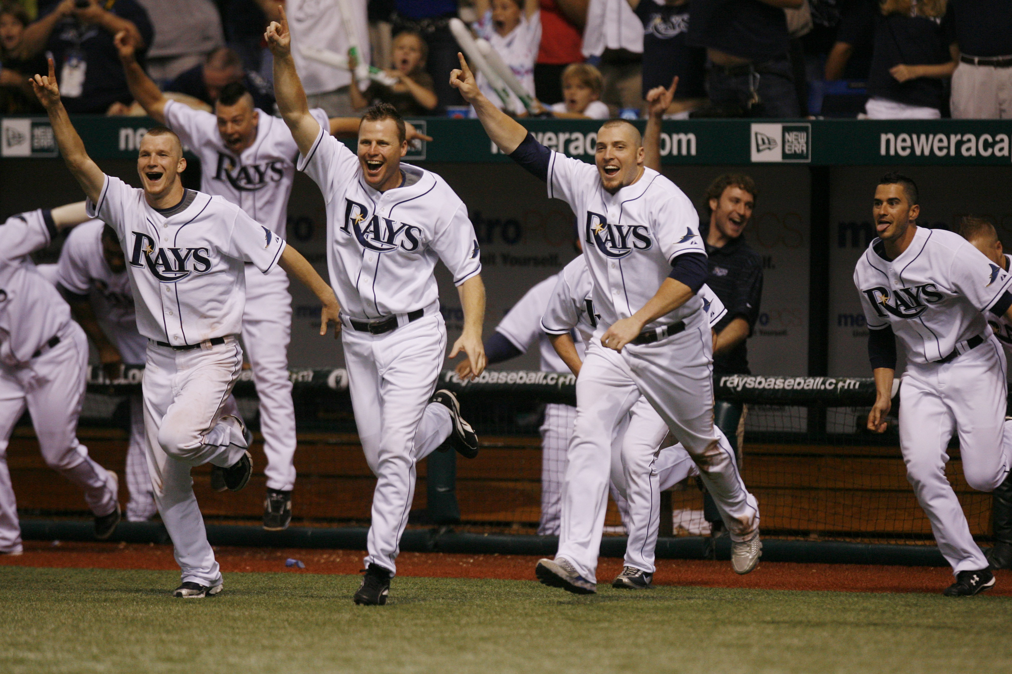 Jose Lobaton's walkoff homer off Koji Uehara first ever Rays dinger into  tank 