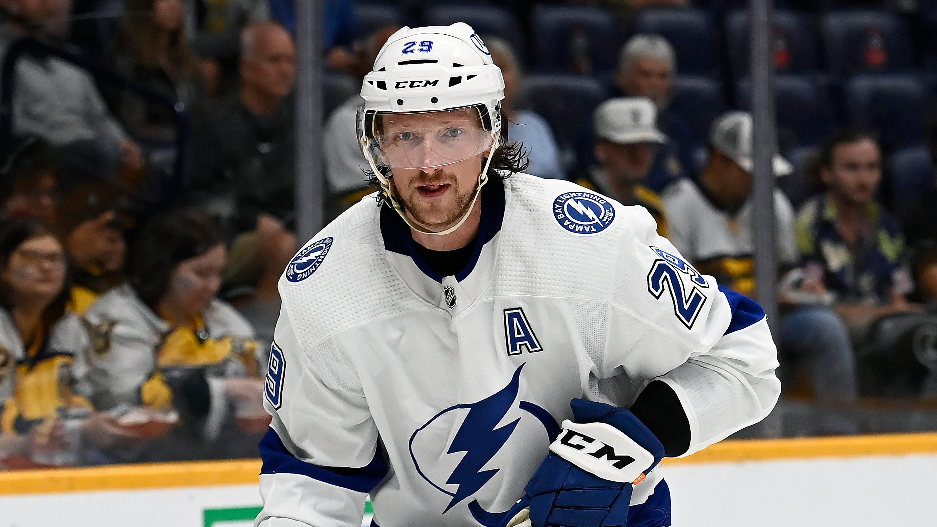 Lightning's Cal Foote to miss beginning of season with hand injury