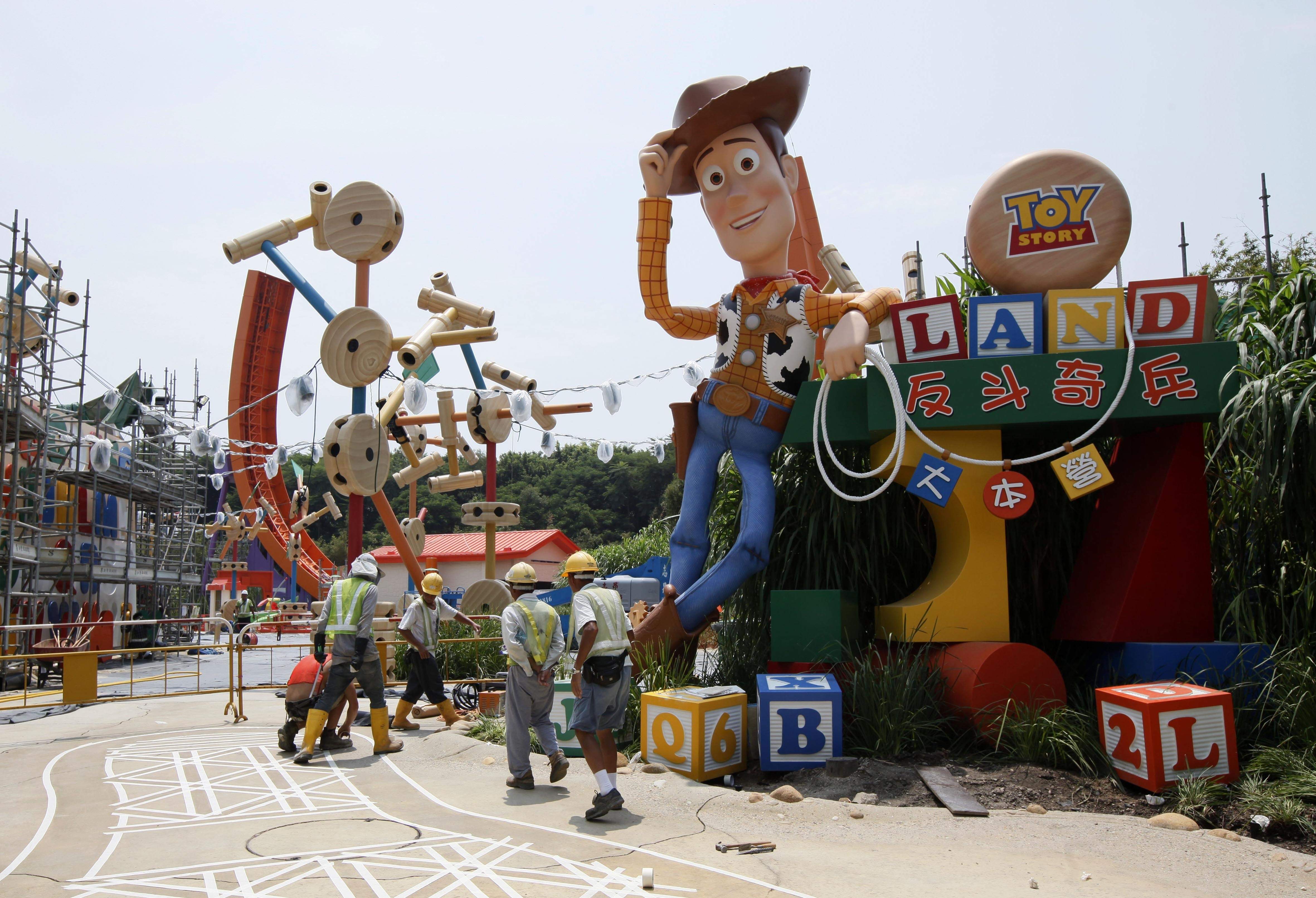 toys story theme park