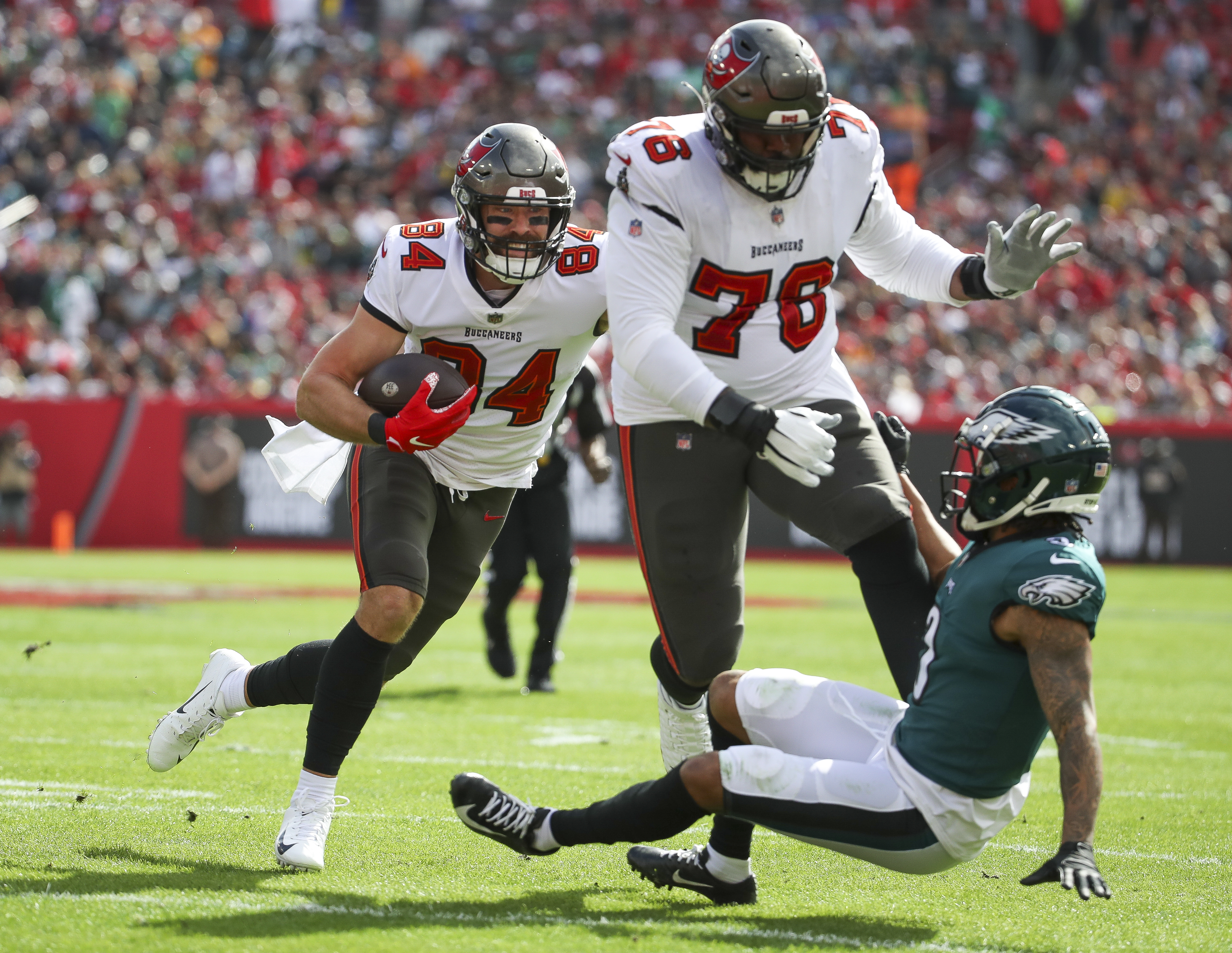 Buccaneers at Jets Final Injury Reports: Barrett, JPP Out; Mike Evans  Limited - Tampa Bay Buccaneers, BucsGameday