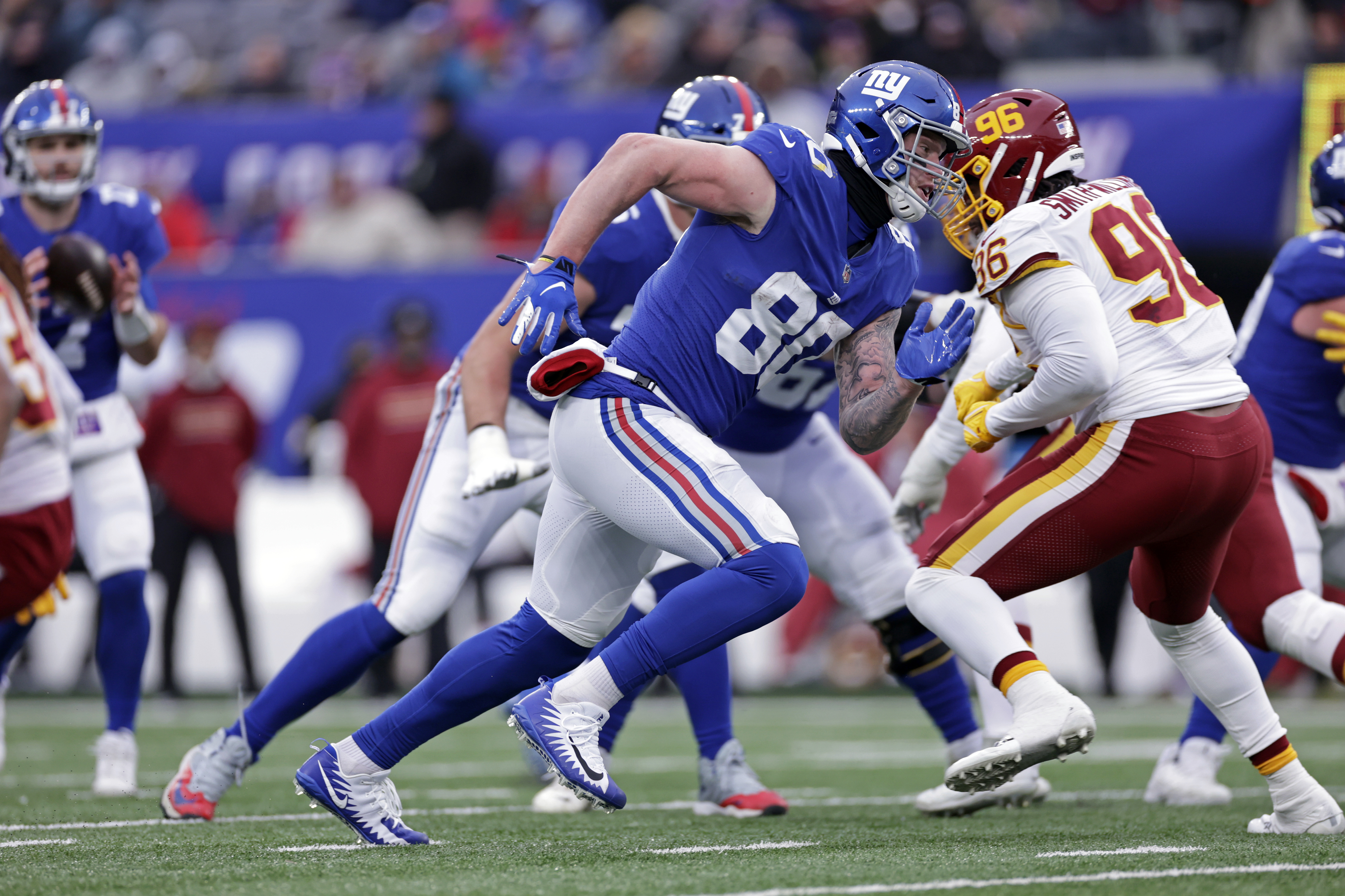 New York Giants get deal with veteran TE Kyle Rudolph, source says - ESPN