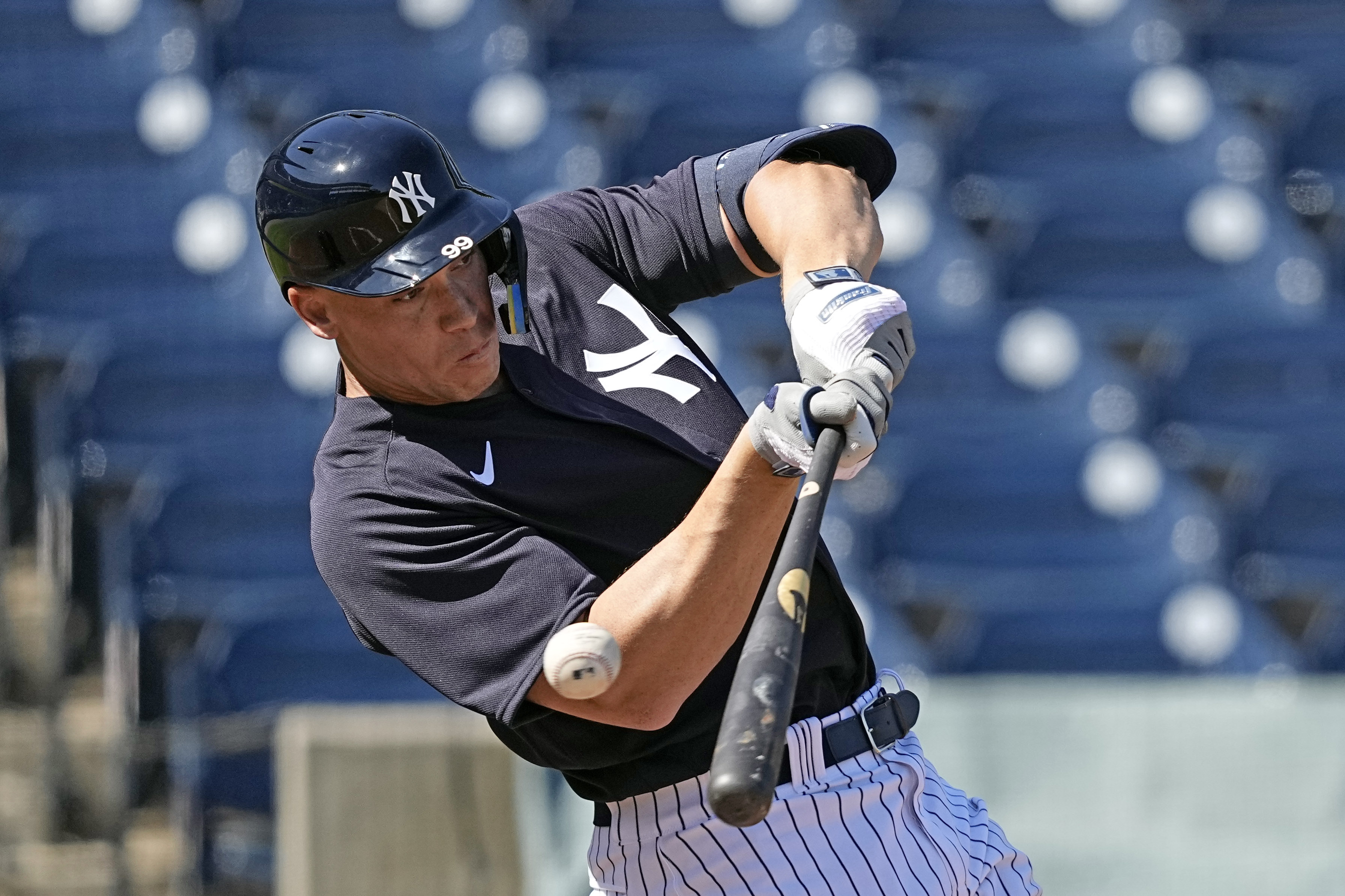 How does Aaron Judge top his MVP 2022 season?